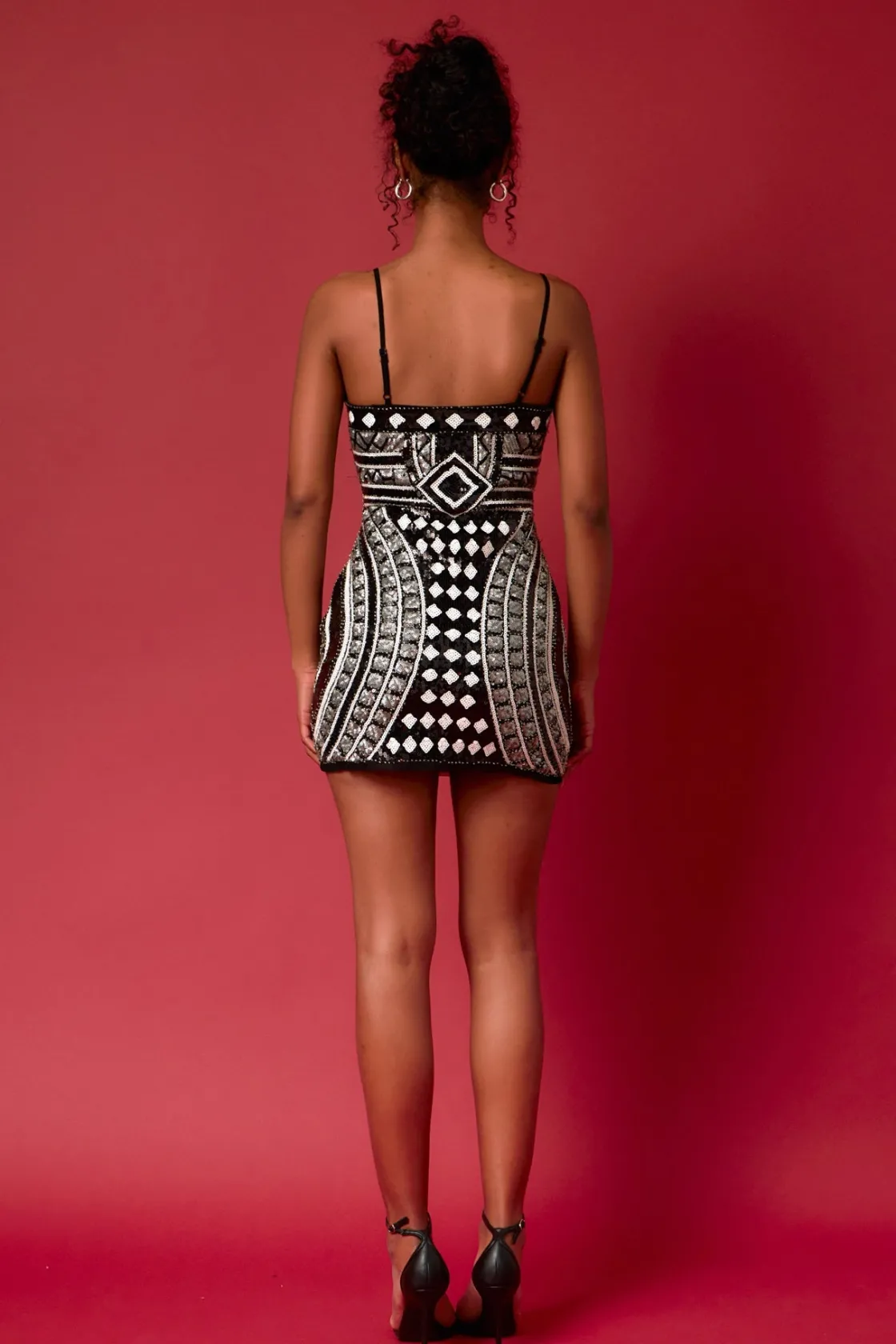 endless_rose__beading_seq_3.webp ENDLESS ROSE Tops*- Beading Sequins Mini Dress BLACK
