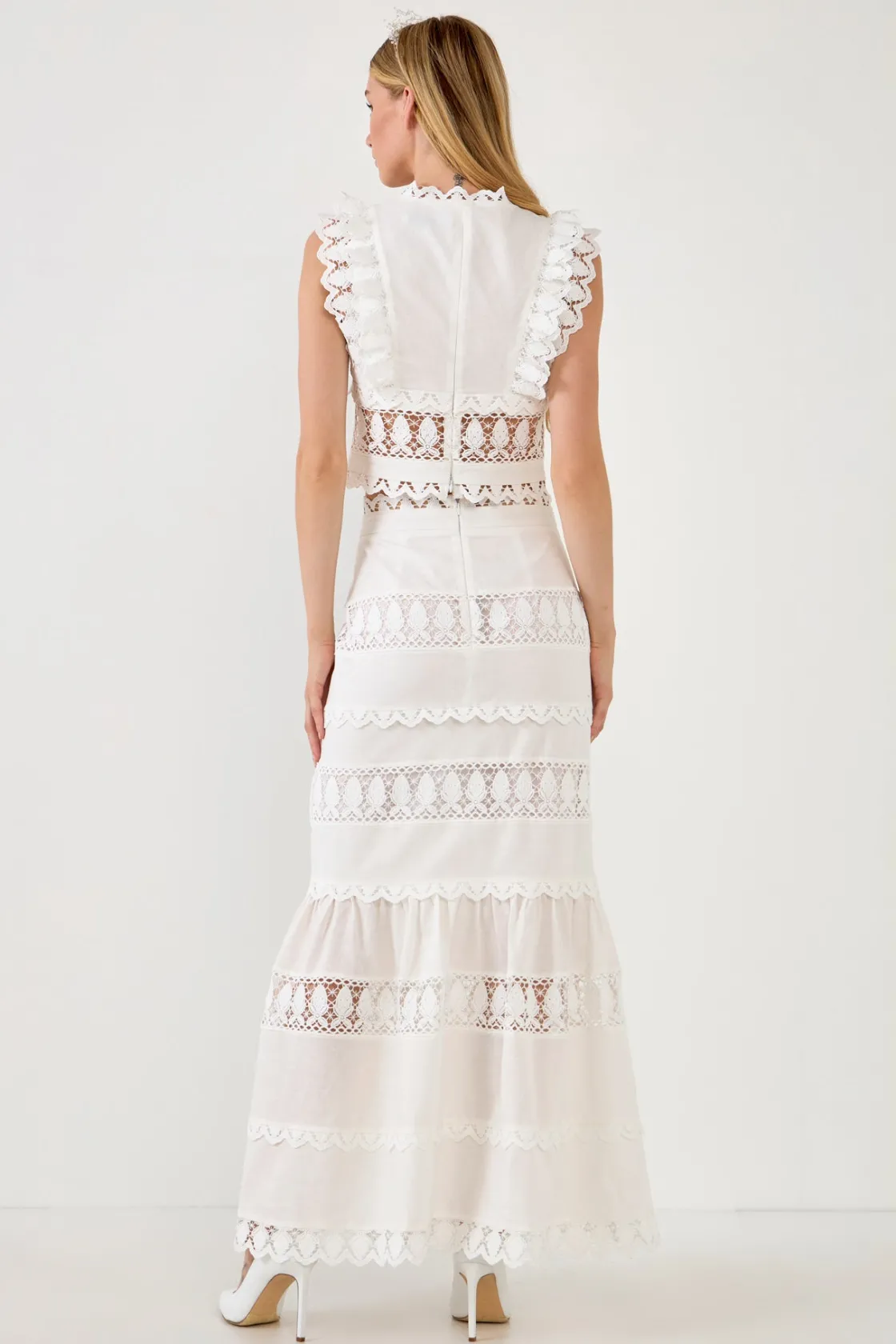 endless_rose__crochet_lac_2.webp ENDLESS ROSE Tops*- Crochet Lace Crop Top