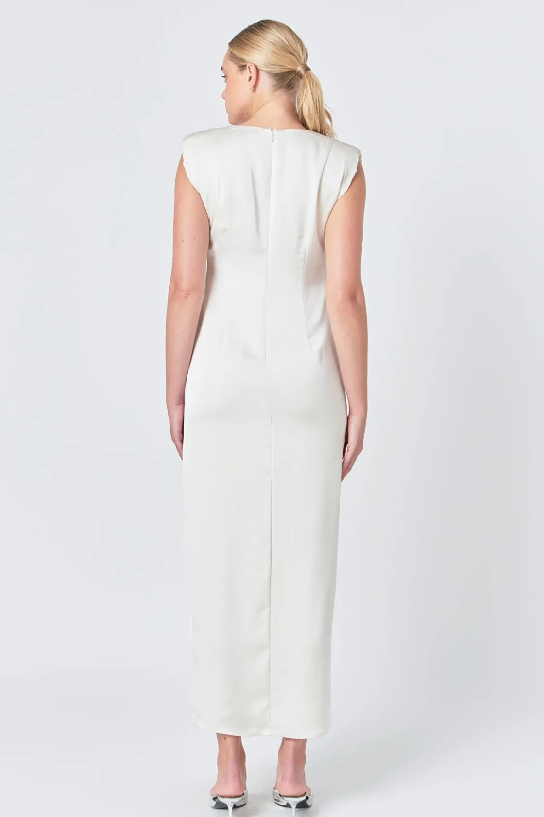 endless_rose__deep_v_maxi_2.webp ENDLESS ROSE Tops*- Deep V Maxi Dress CHAMPAGNE