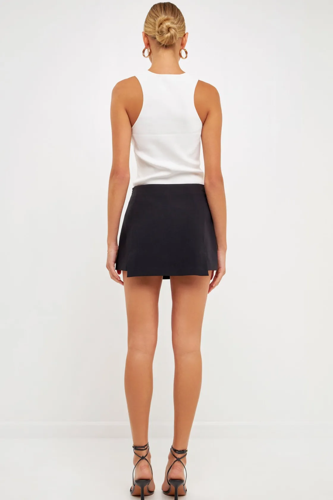 endless_rose__high_waiste_12-2.webp ENDLESS ROSE Tops*- High Waisted Slit Hem Mini Skort