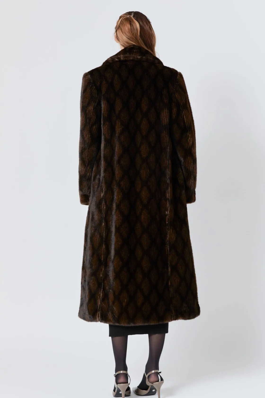 endless_rose__patterned_f_2.webp ENDLESS ROSE Tops*- Patterned Faux Fur Coat BROWN