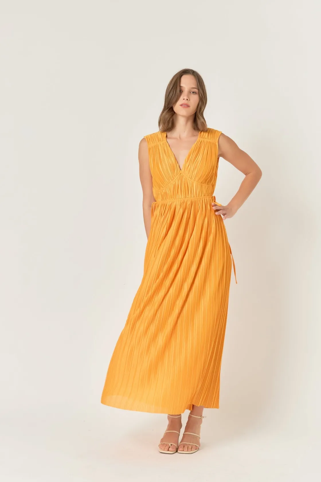 endless_rose__pleated_str_13.webp ENDLESS ROSE Tops*- Pleated Straps Detail Midi Dress
