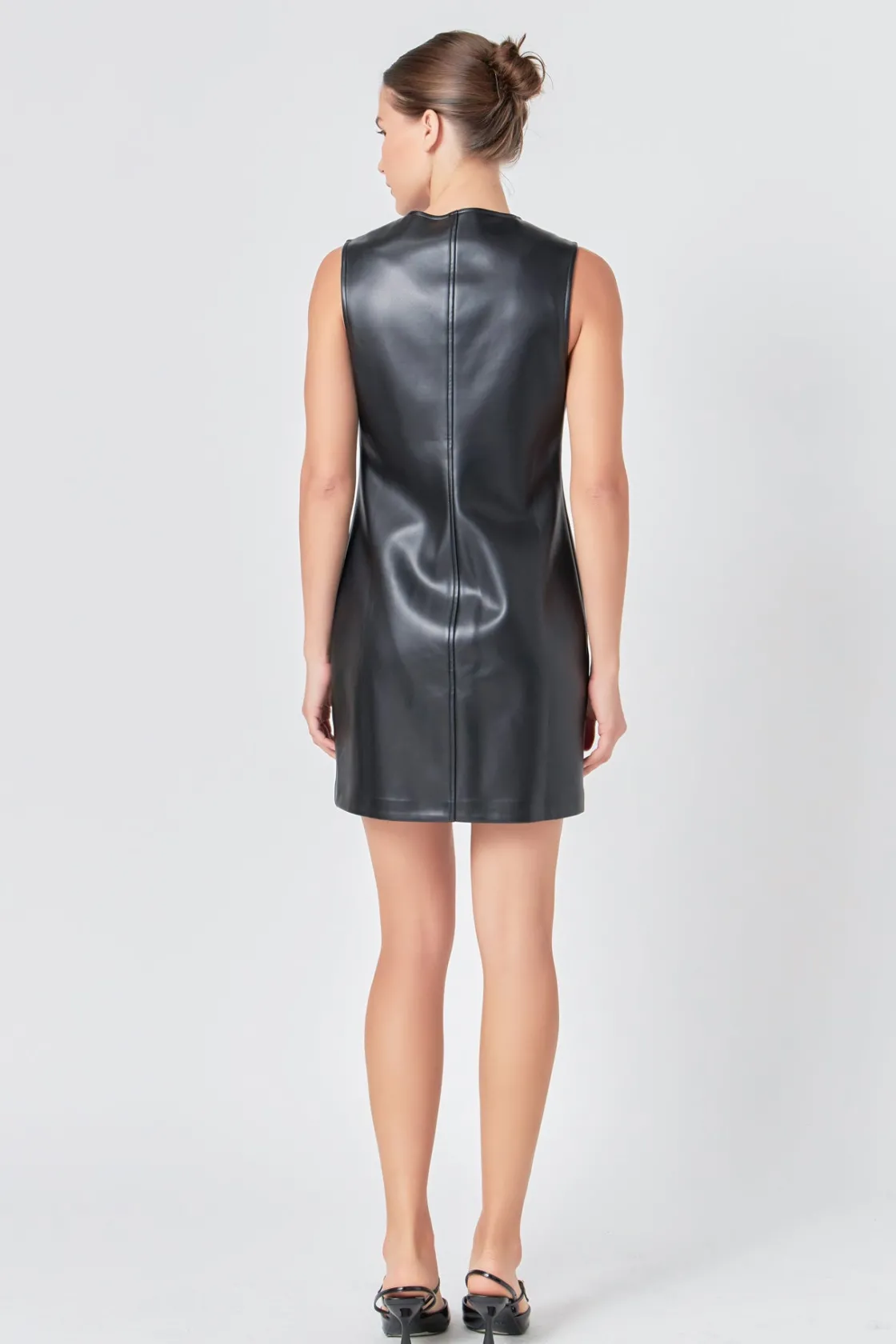 endless_rose__pu_chain_dr_2.webp ENDLESS ROSE Tops*- PU Chain Dress BLACK