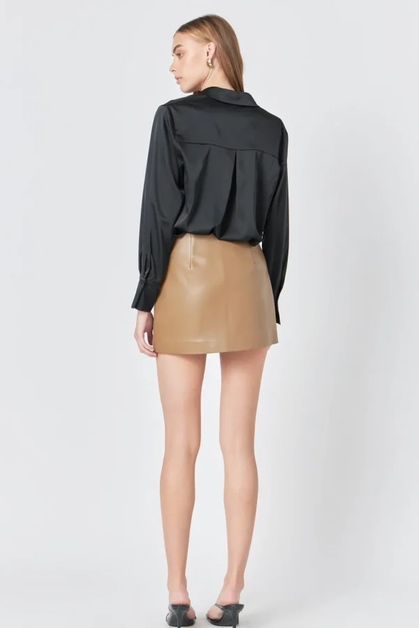 ENDLESS ROSE Tops*- Pu Slit Detail Skort