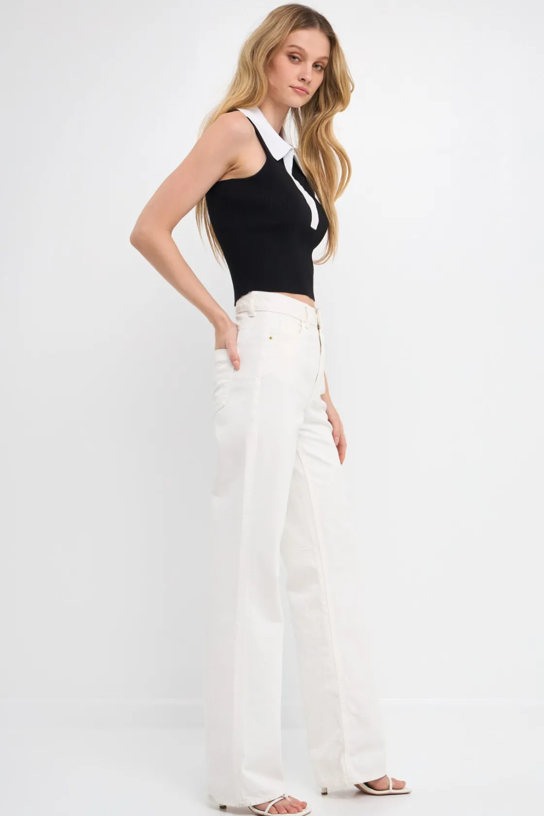 endless_rose__rib_knit_co_10.webp ENDLESS ROSE Tops*- Rib Knit Contrast Collar Sleeveless Top