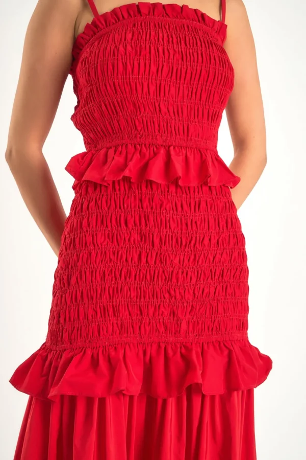 ENDLESS ROSE Tops*- Smocked Maxi Dress RED