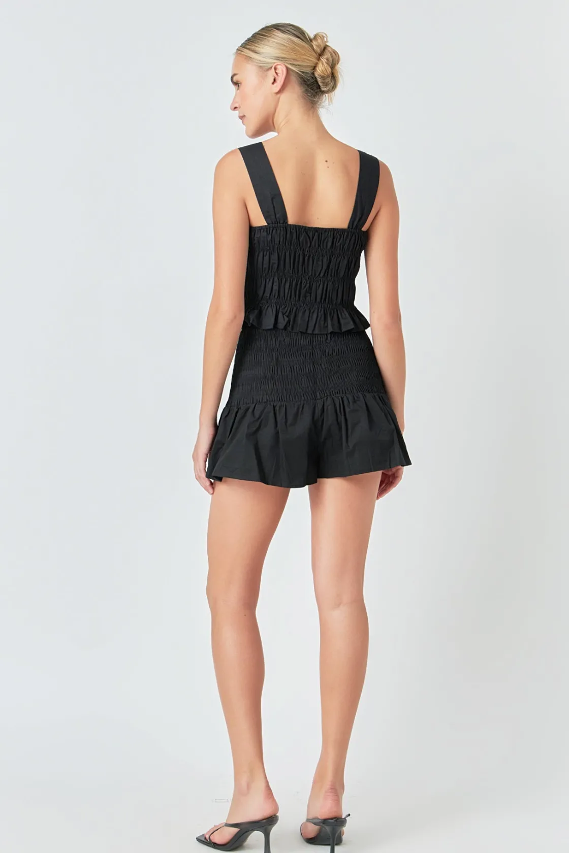 endless_rose__smocked_ruf_2.webp ENDLESS ROSE Tops*- Smocked Ruffle Top