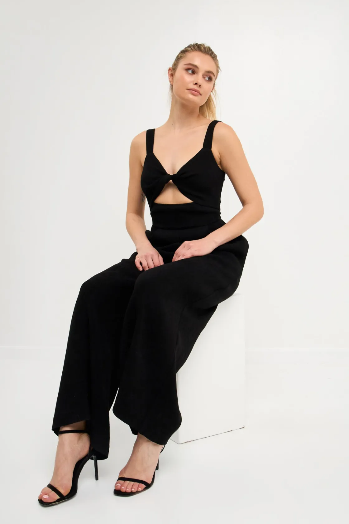 endless_rose__soft_touch__17.webp ENDLESS ROSE Tops | One Pieces*- Soft Touch Plisse Twist Jumpsuit