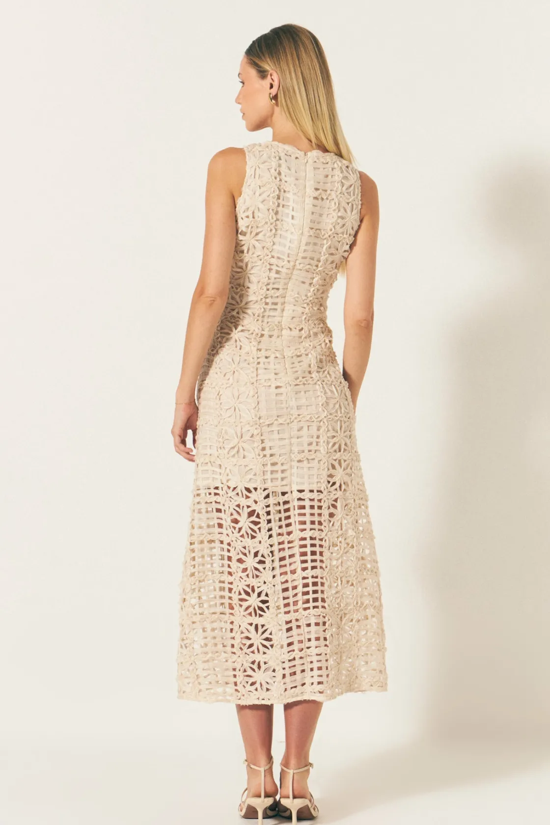 endless_rose__textured_sl_12.webp ENDLESS ROSE Tops*- Textured Sleeveless Maxi Dress
