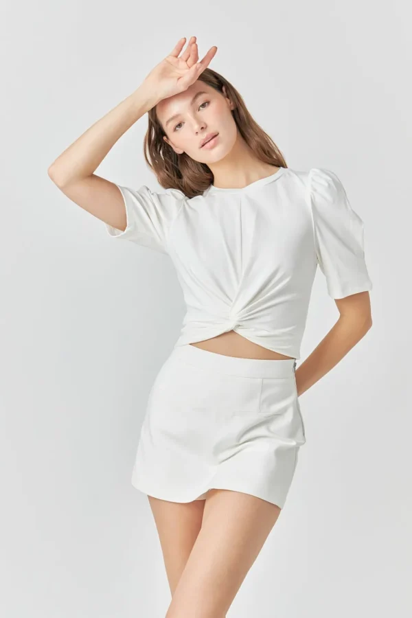 ENDLESS ROSE Tops*- Twist Detail Cropped Knit Top