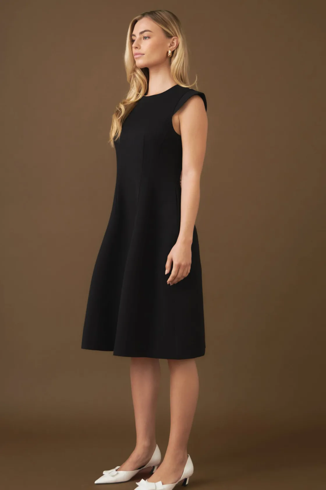 endless_rose__voluminous__1.webp ENDLESS ROSE Tops*- Voluminous Cap Sleeve Midi Dress BLACK