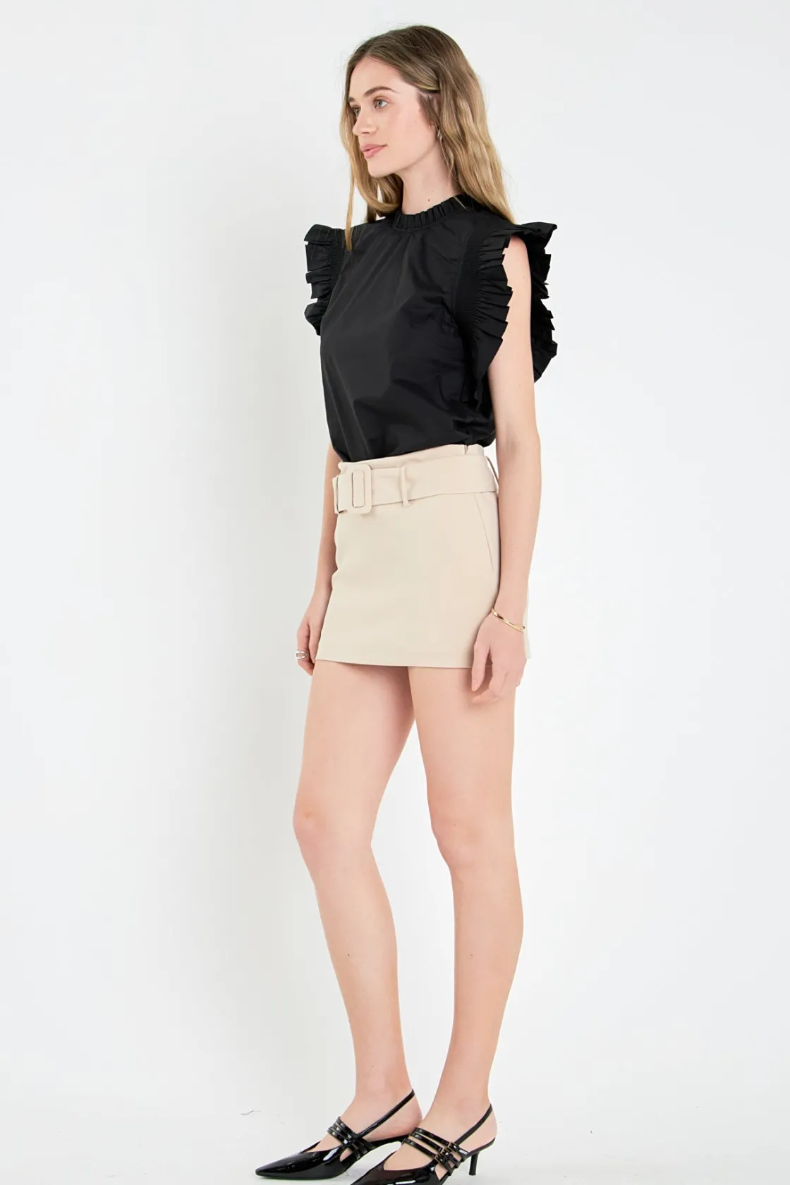 english_factory__belted_l_11.webp ENGLISH FACTORY Tops*- Belted Low Waist Skort