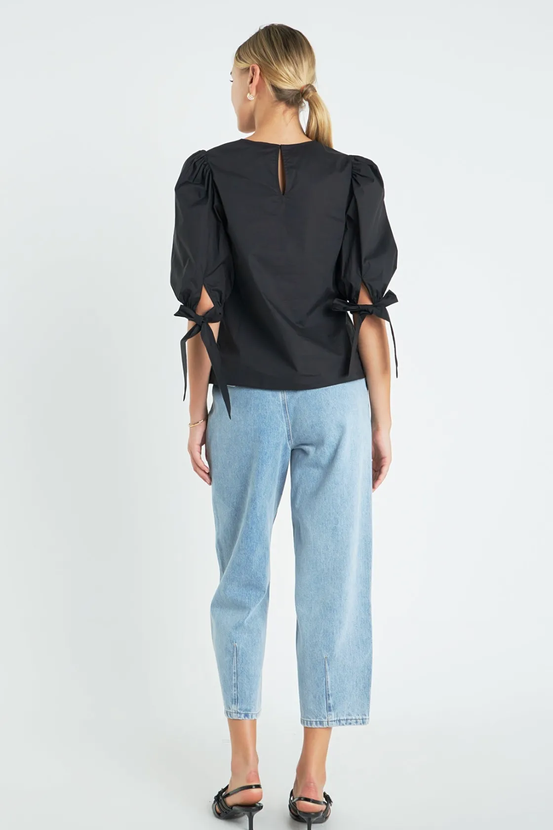 english_factory__bow_band_12.webp ENGLISH FACTORY Tops*- Bow Banded Puff Sleeve Blouse