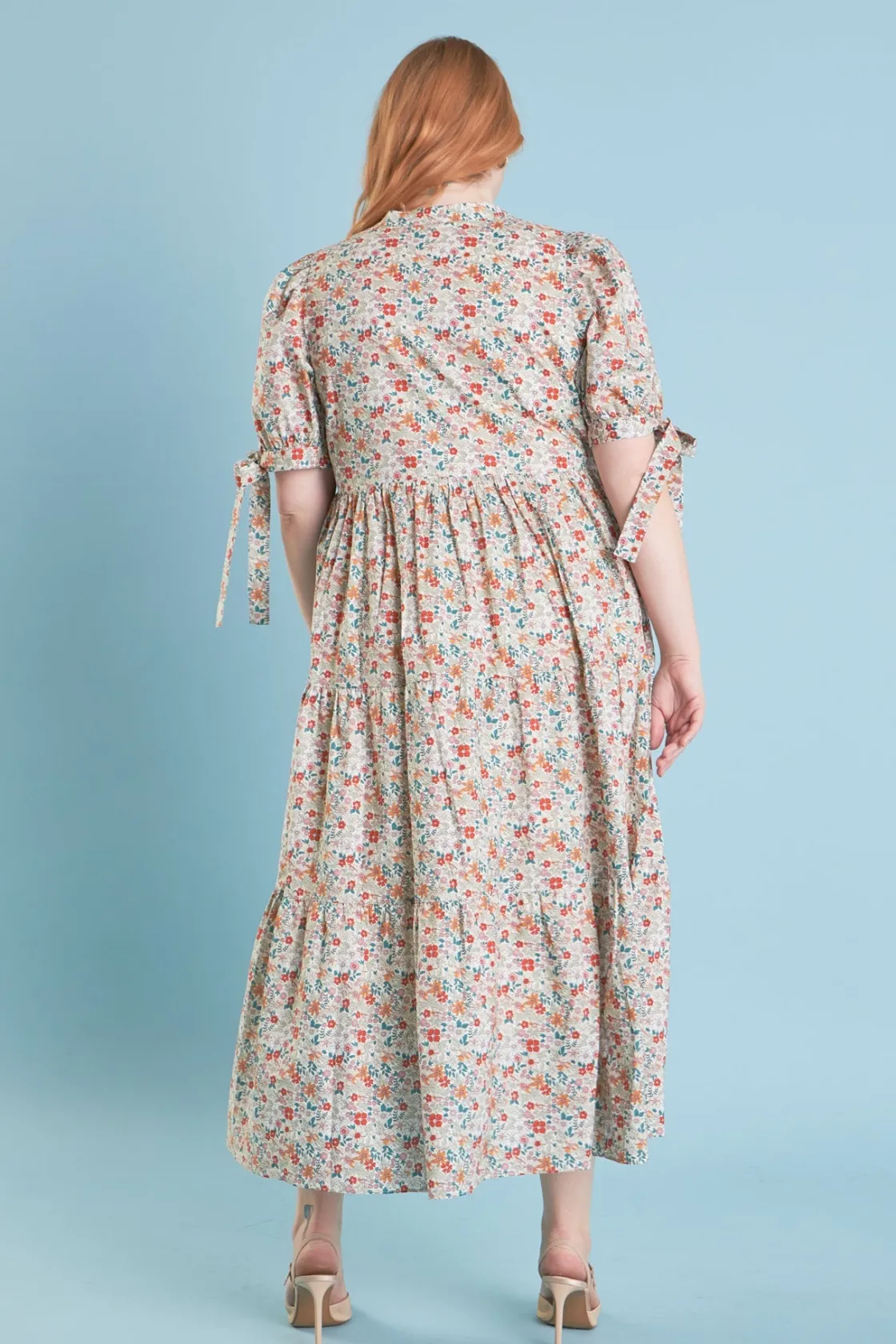 english_factory__bow_deta_2-1.webp ENGLISH FACTORY Tops*- Bow Detailed Midi Dress CREAMMULTI