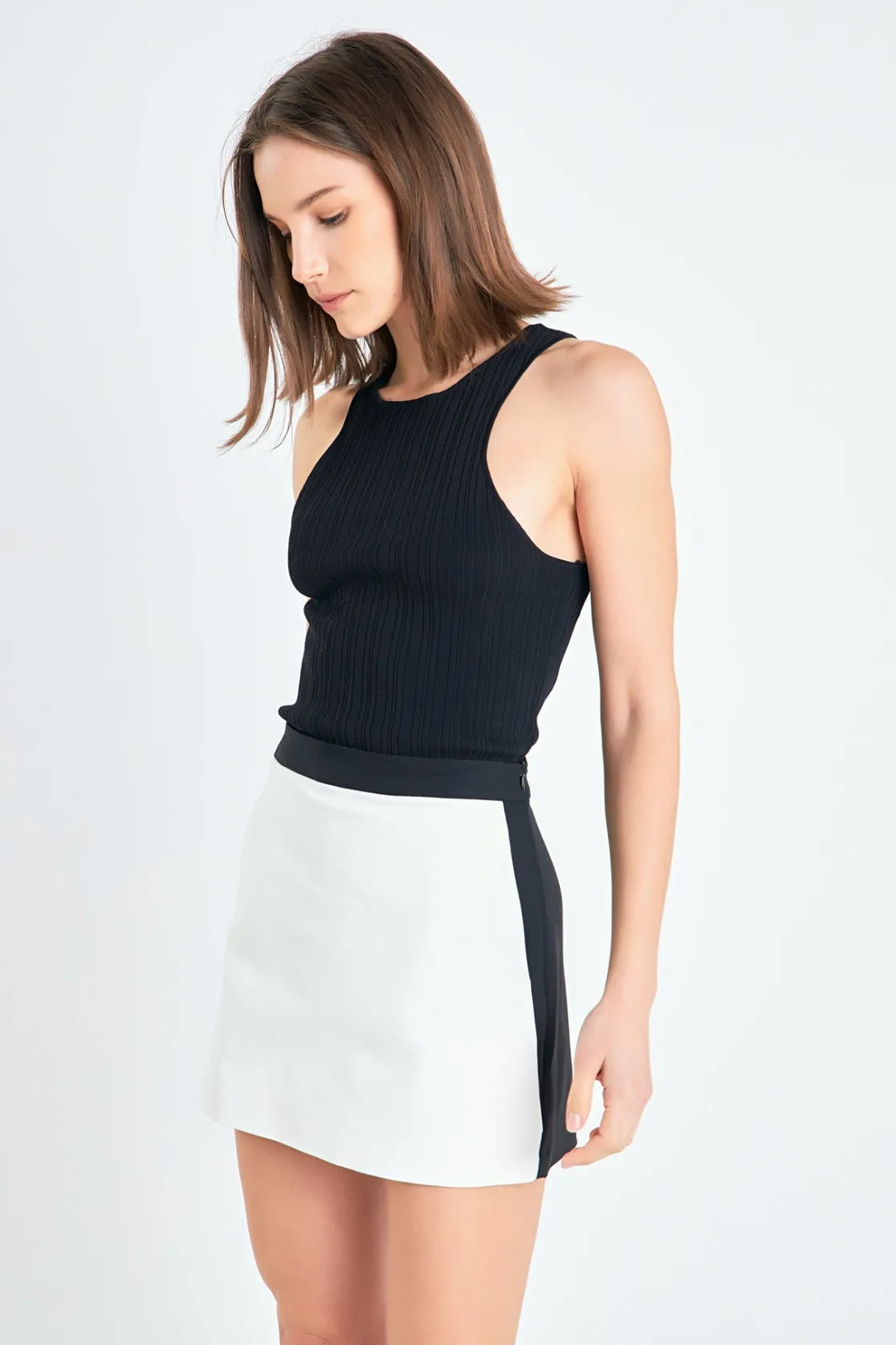 english_factory__color_bl_4.webp ENGLISH FACTORY Tops*- Color Block Skort