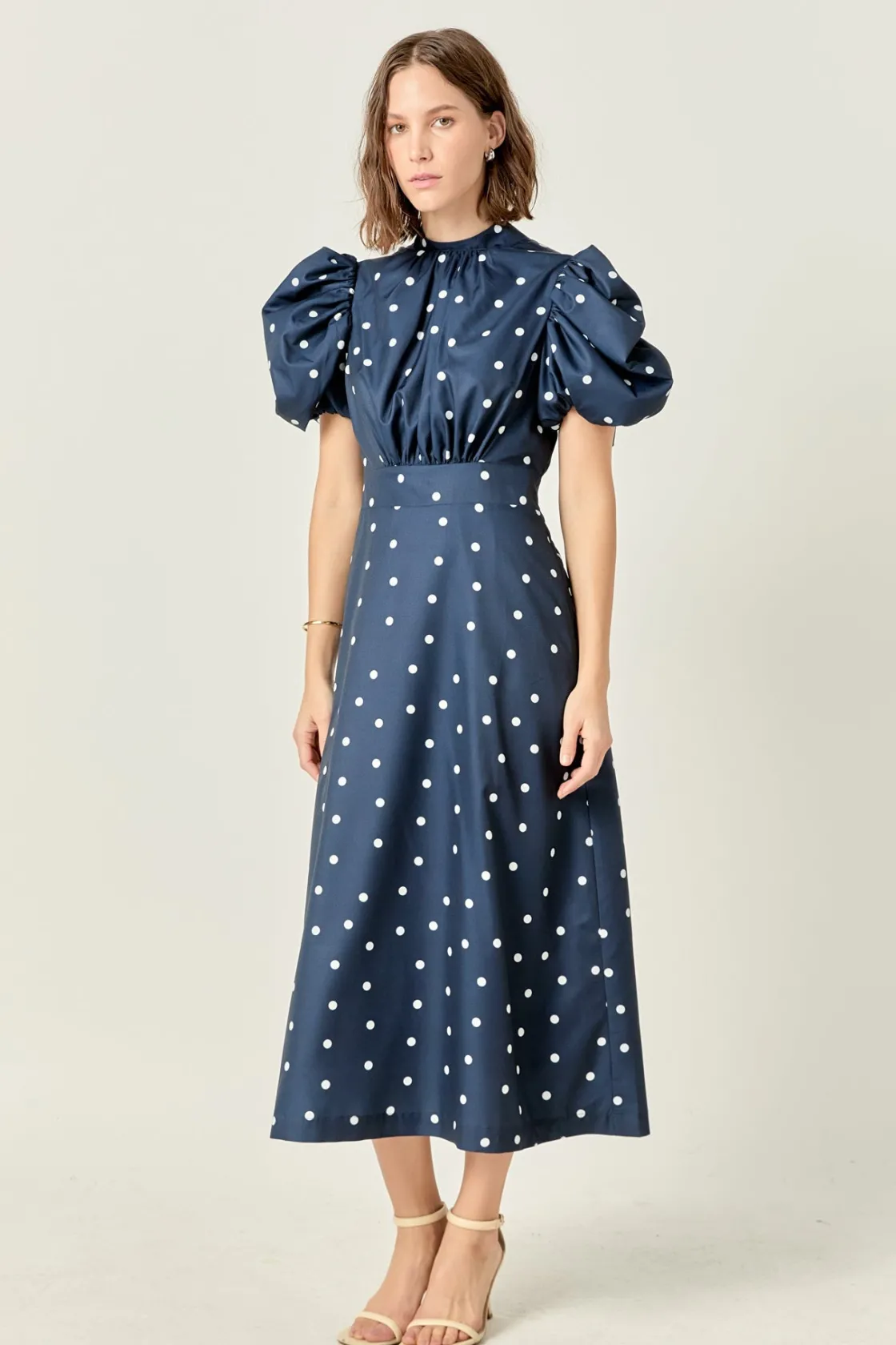 english_factory__daisy_do_1.webp ENGLISH FACTORY Tops*- Daisy Dotted Midi Dress NAVY/OFFWHITE