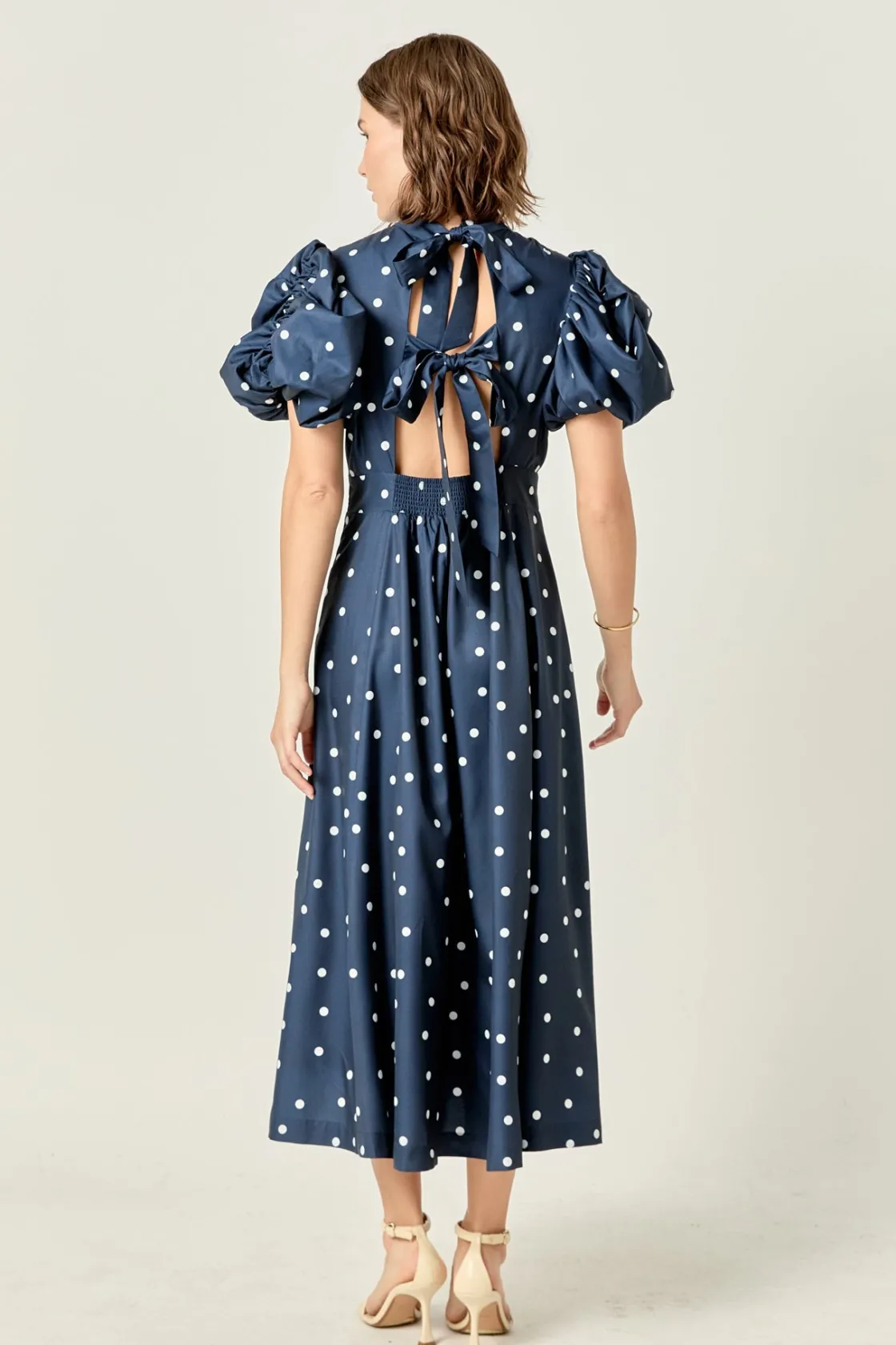 english_factory__daisy_do_2.webp ENGLISH FACTORY Tops*- Daisy Dotted Midi Dress NAVY/OFFWHITE