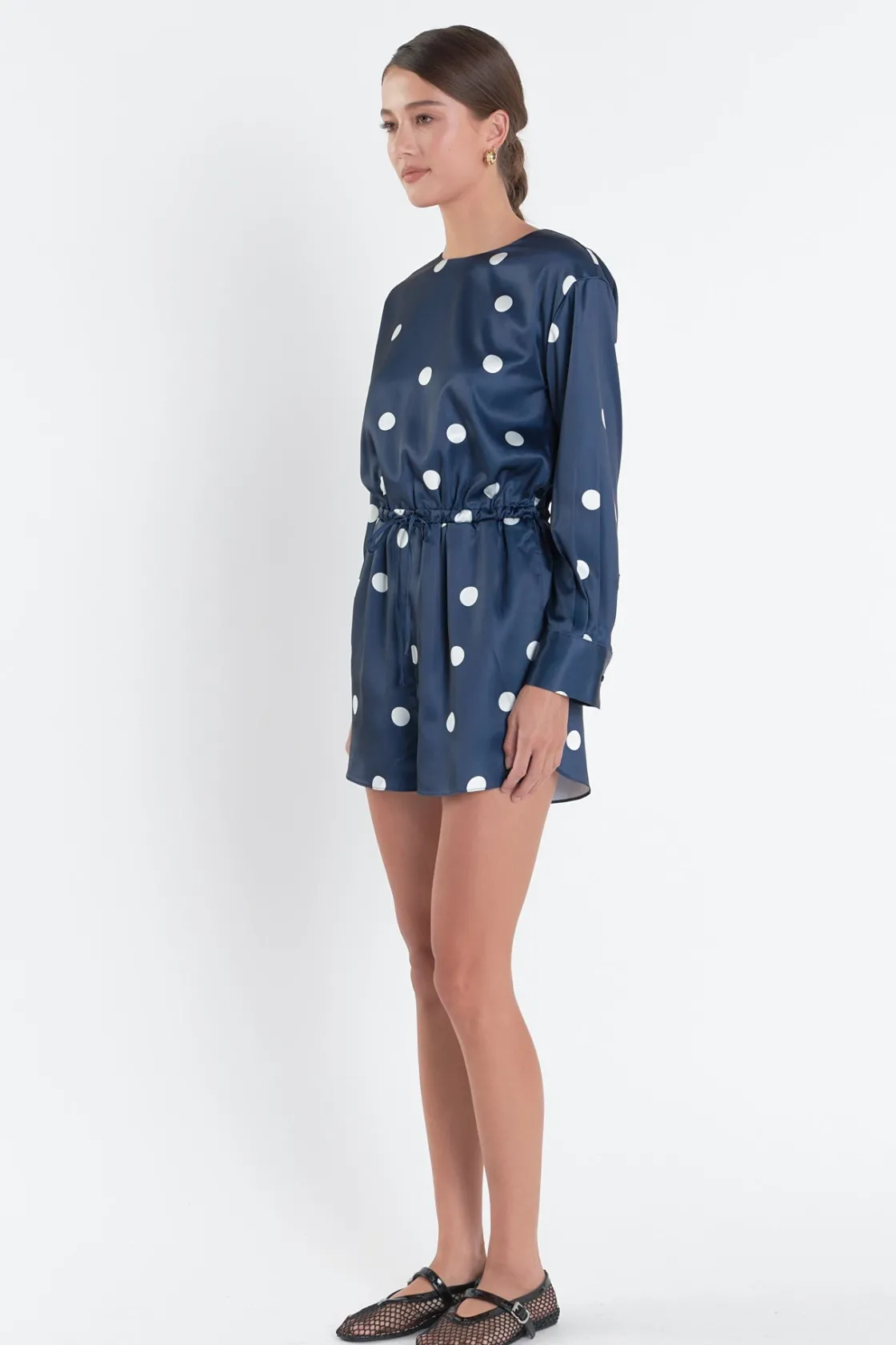english_factory__dot_prin_1.webp ENGLISH FACTORY Tops*- Dot Printed Satin Romper DARKNAVY/OFFWHITE