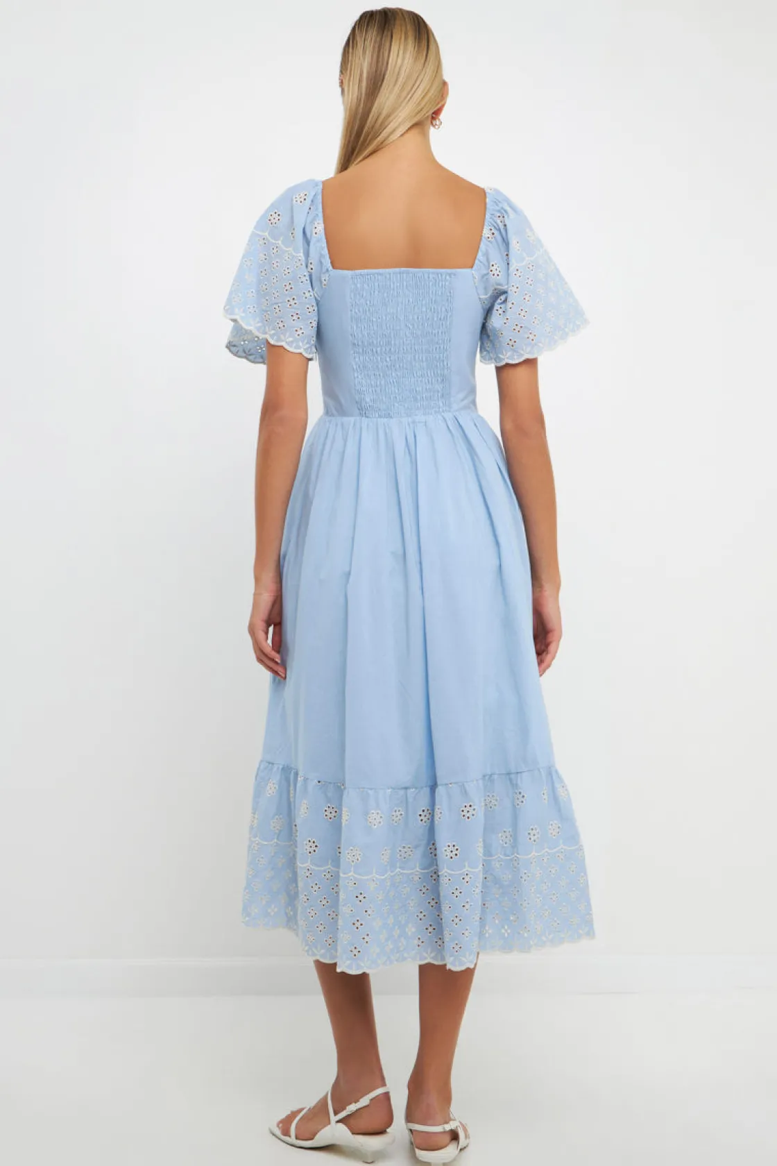 english_factory__embroide_2-4.webp ENGLISH FACTORY Tops*- Embroidered Midi with Scalloped Hem LIGHTBLUE