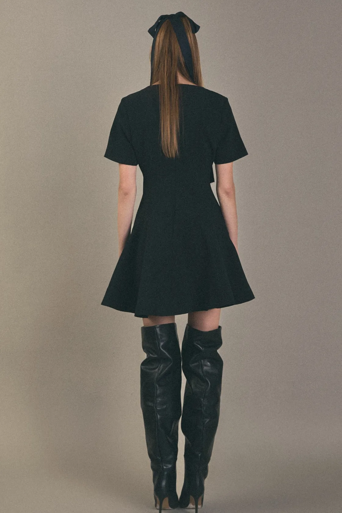 english_factory__flare_mi_2.webp ENGLISH FACTORY Tops*- Flare Mini Dress BLACK