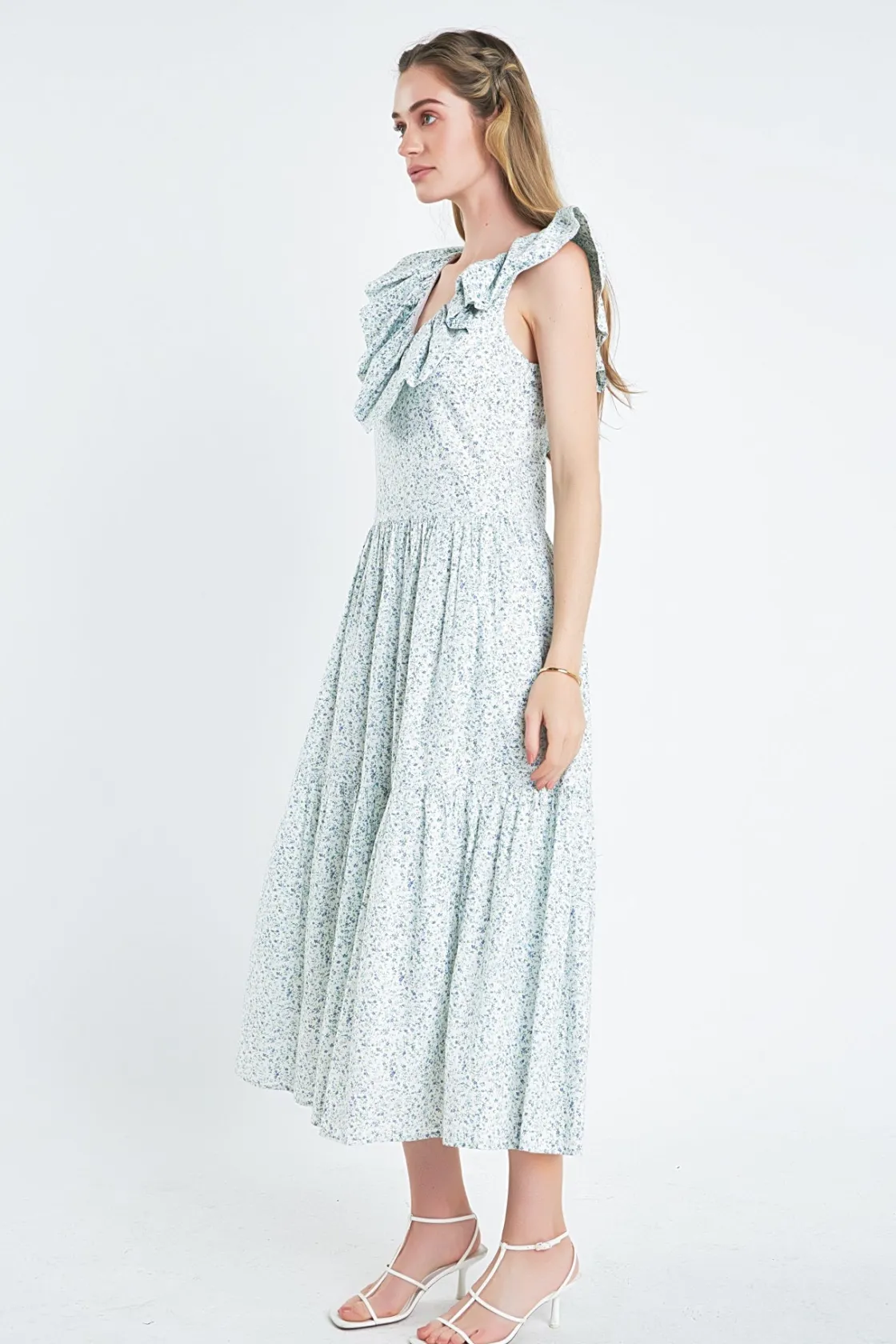 english_factory__floral_r_1.webp ENGLISH FACTORY Tops*- Floral Ruffled Midi Dress