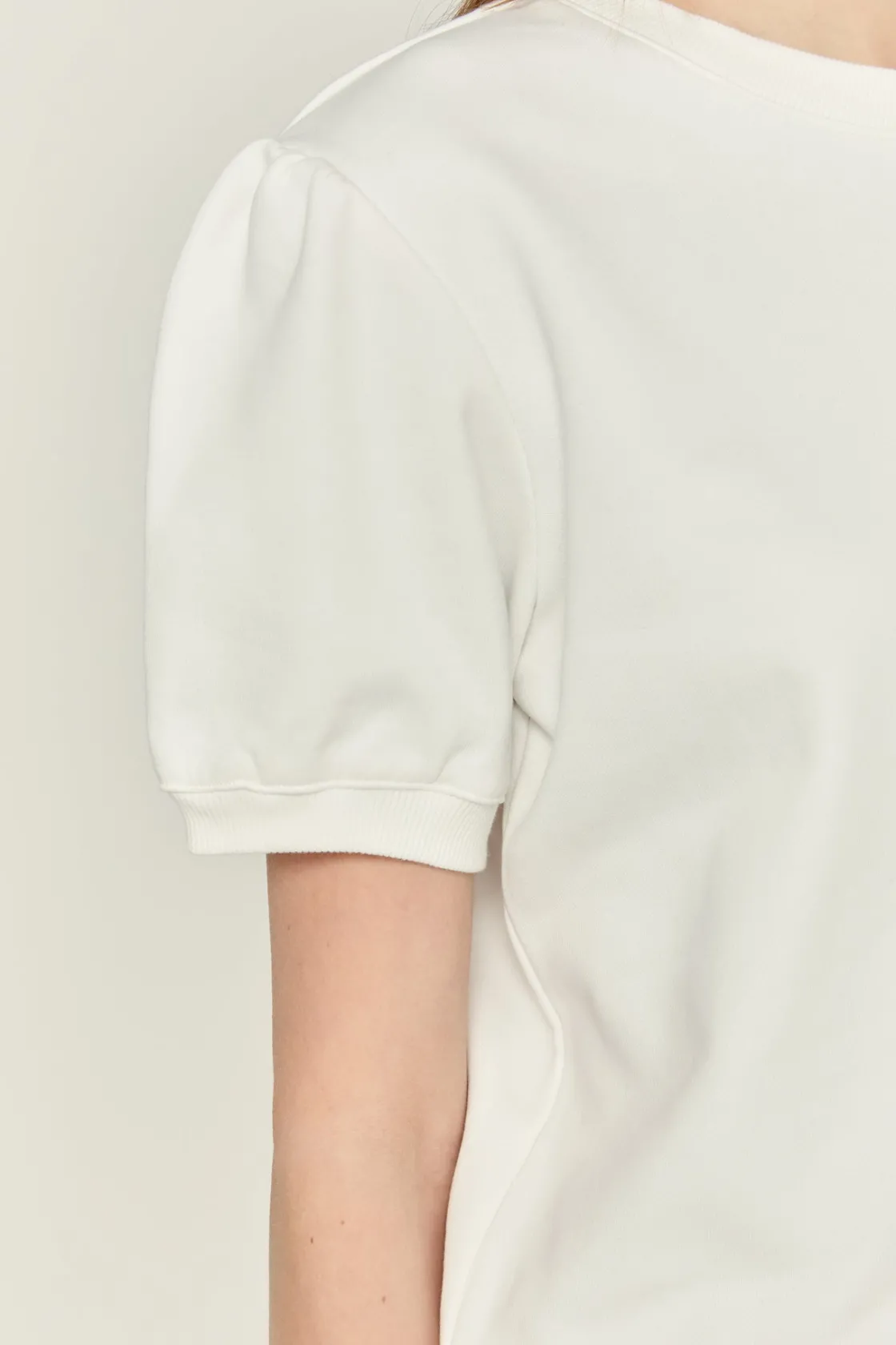 english_factory__french_t_10.webp ENGLISH FACTORY Tops*- French Terry Puff Sleeve Sweatshirt