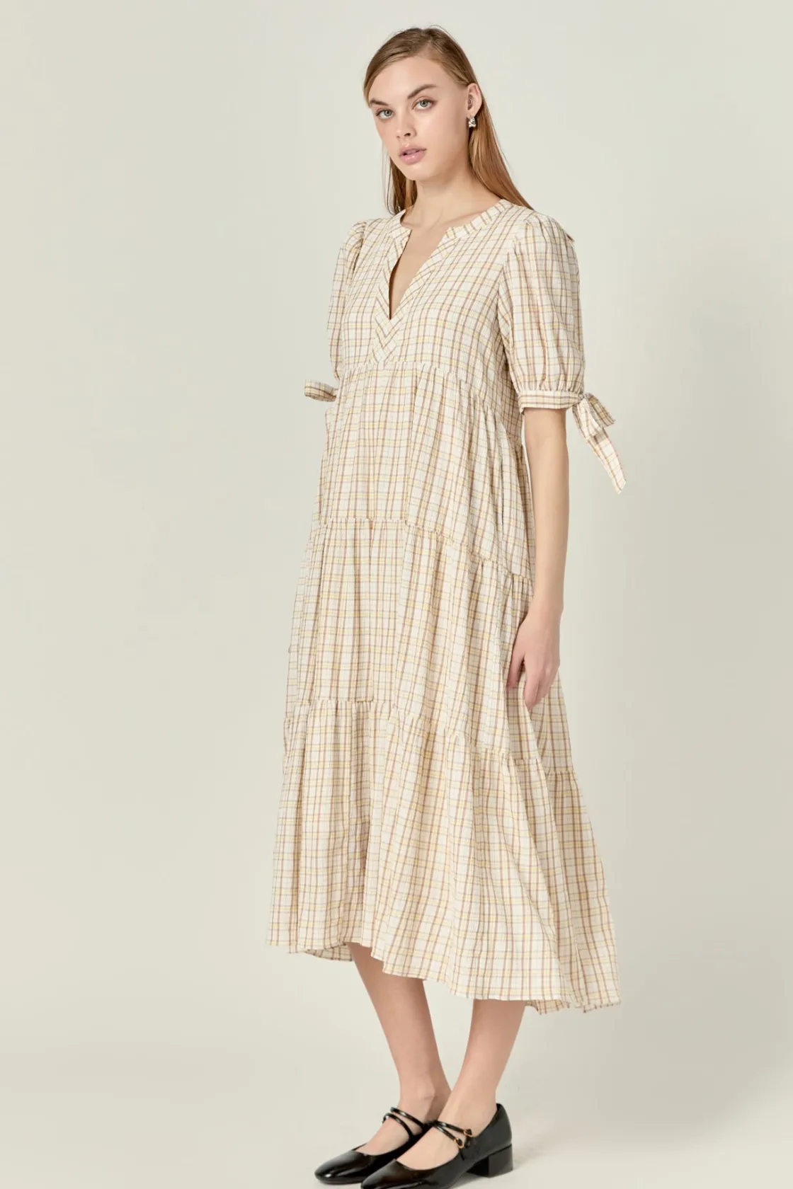 english_factory__gingham__1-8.webp ENGLISH FACTORY Tops*- Gingham Tiered Dress with Bow-Tie Sleeves