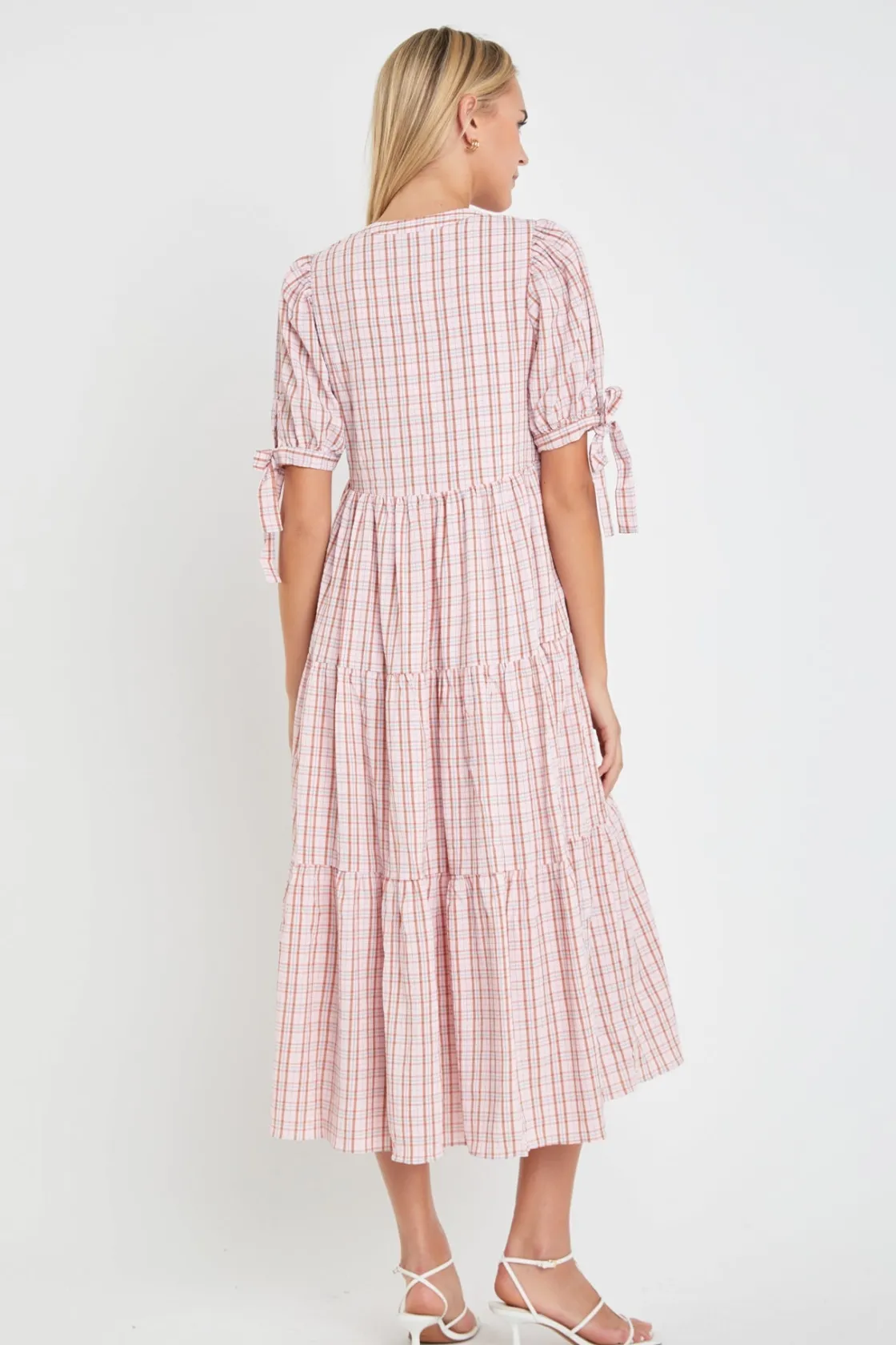 english_factory__gingham__17-1.webp ENGLISH FACTORY Tops*- Gingham Tiered Dress with Bow-Tie Sleeves