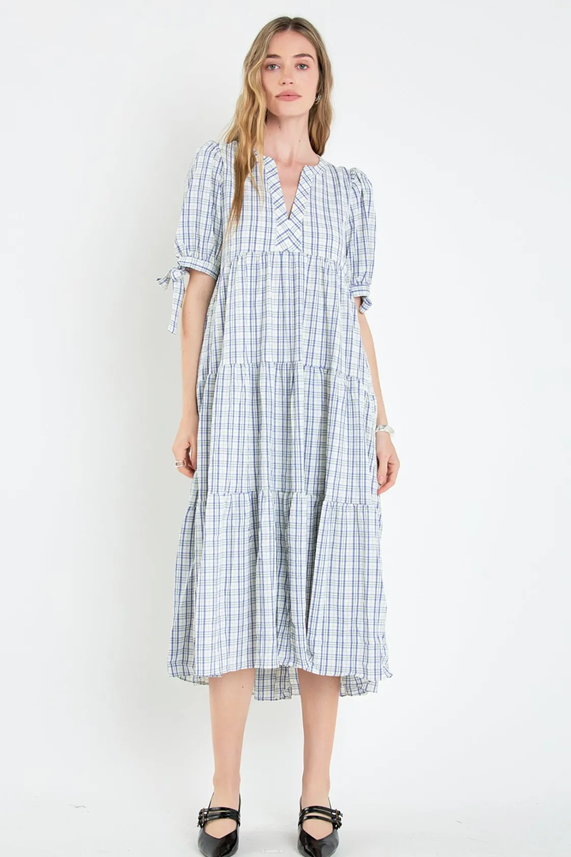 english_factory__gingham__9-1.webp ENGLISH FACTORY Tops*- Gingham Tiered Dress with Bow-Tie Sleeves