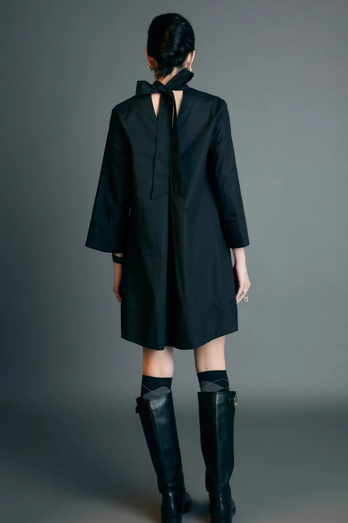 english_factory__high_nec_2.webp ENGLISH FACTORY Tops*- High Neck Stand Mini Dress BLACK