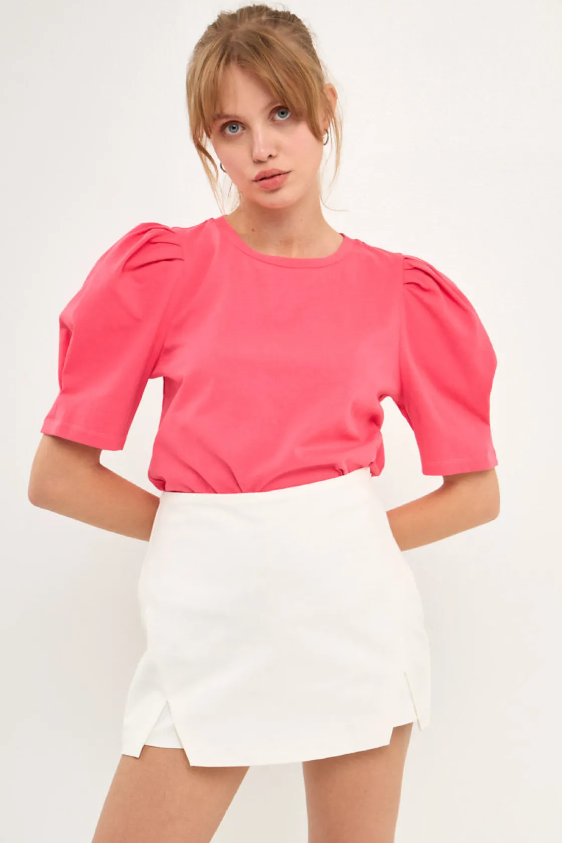 english_factory__pleated__14-1.webp ENGLISH FACTORY Tops*- Pleated Puff Sleeve T-Shirt