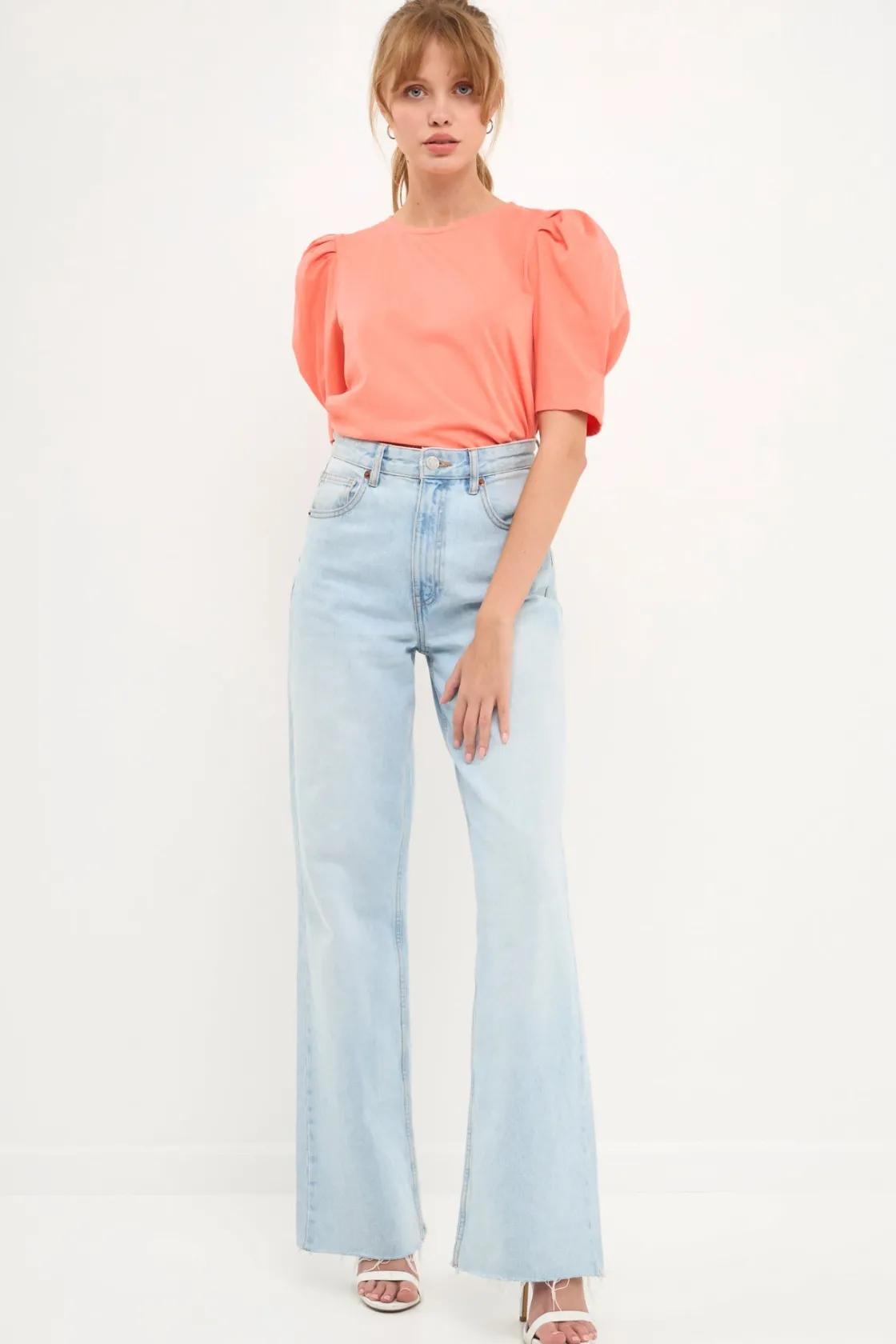 english_factory__pleated__15-1.webp ENGLISH FACTORY Tops*- Pleated Puff Sleeve T-Shirt