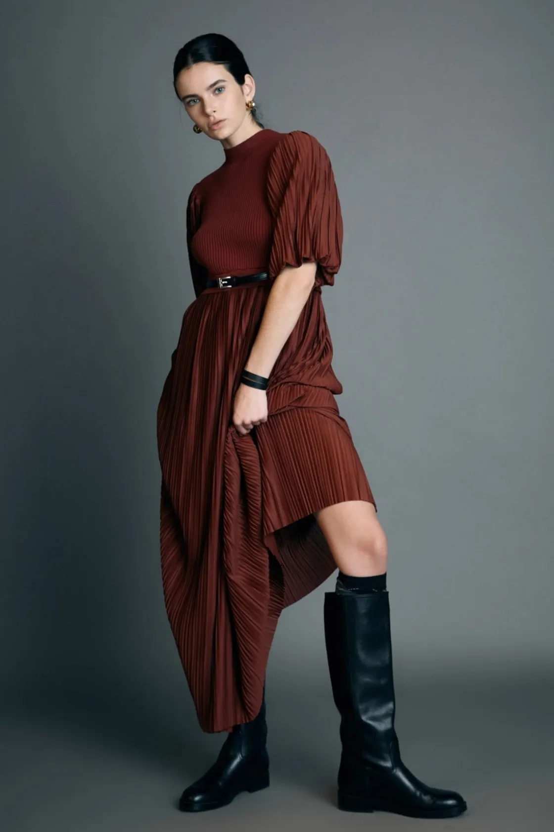 english_factory__pleated__3-11.webp ENGLISH FACTORY Tops*- Pleated Mix Media Maxi Dress