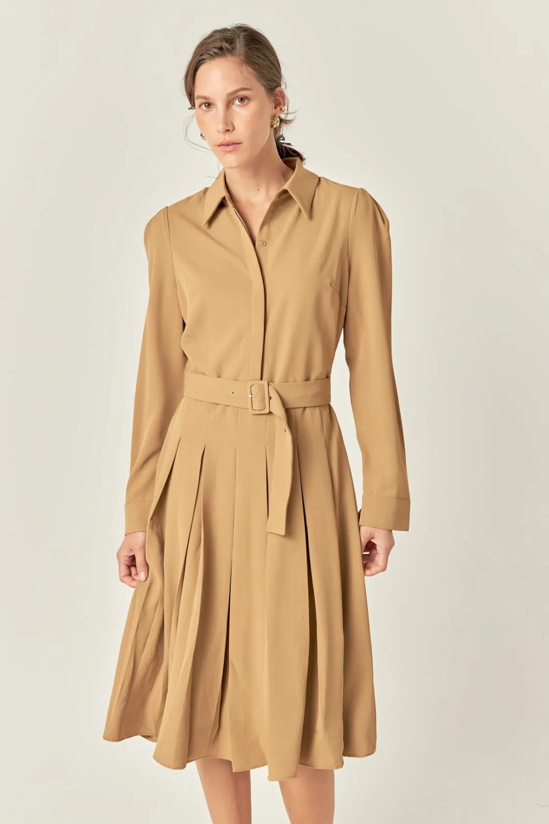 english_factory__pleated__3.webp ENGLISH FACTORY Tops*- Pleated Collared Long Sleeve Midi Dress