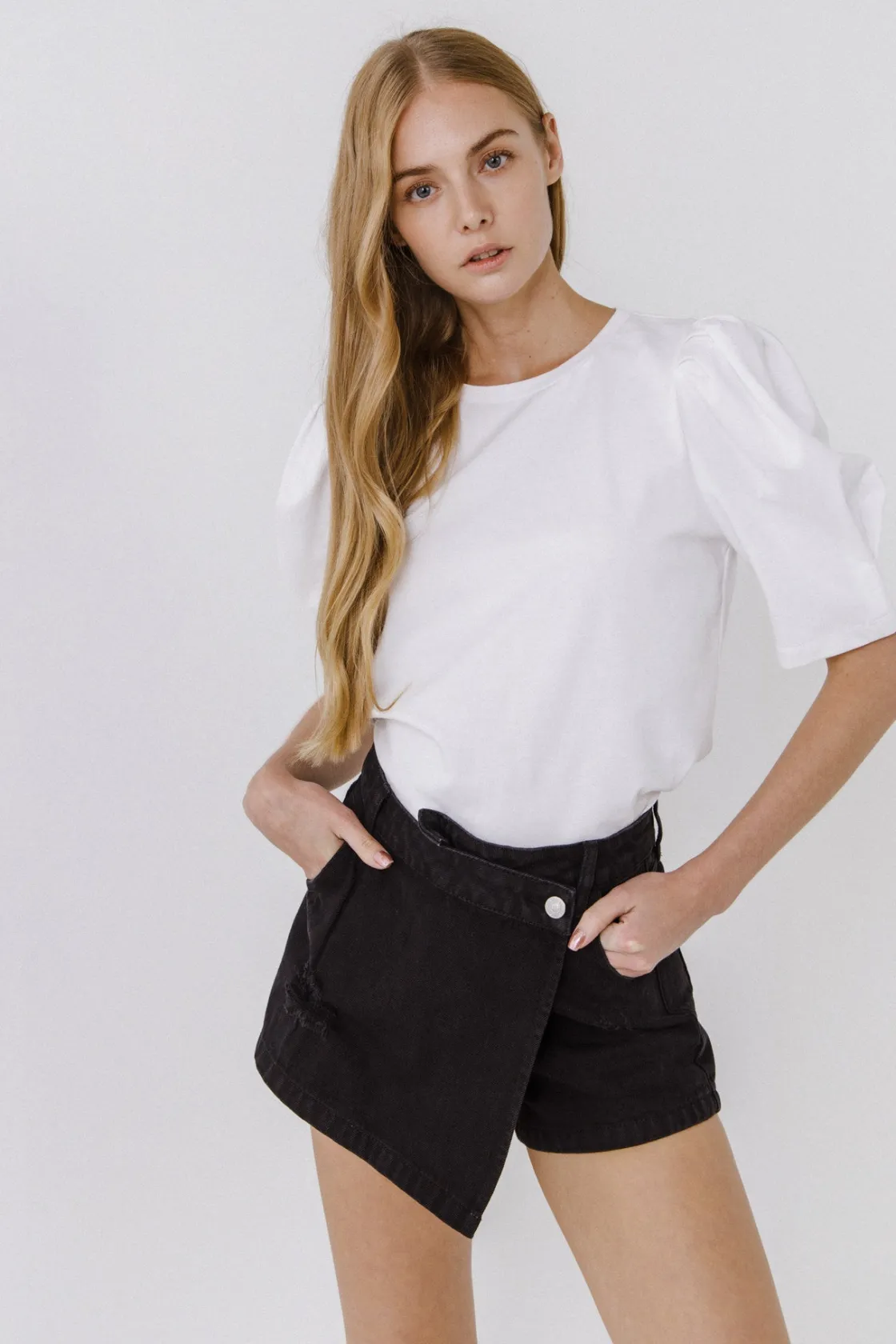 english_factory__pleated__9-2.webp ENGLISH FACTORY Tops*- Pleated Puff Sleeve T-Shirt