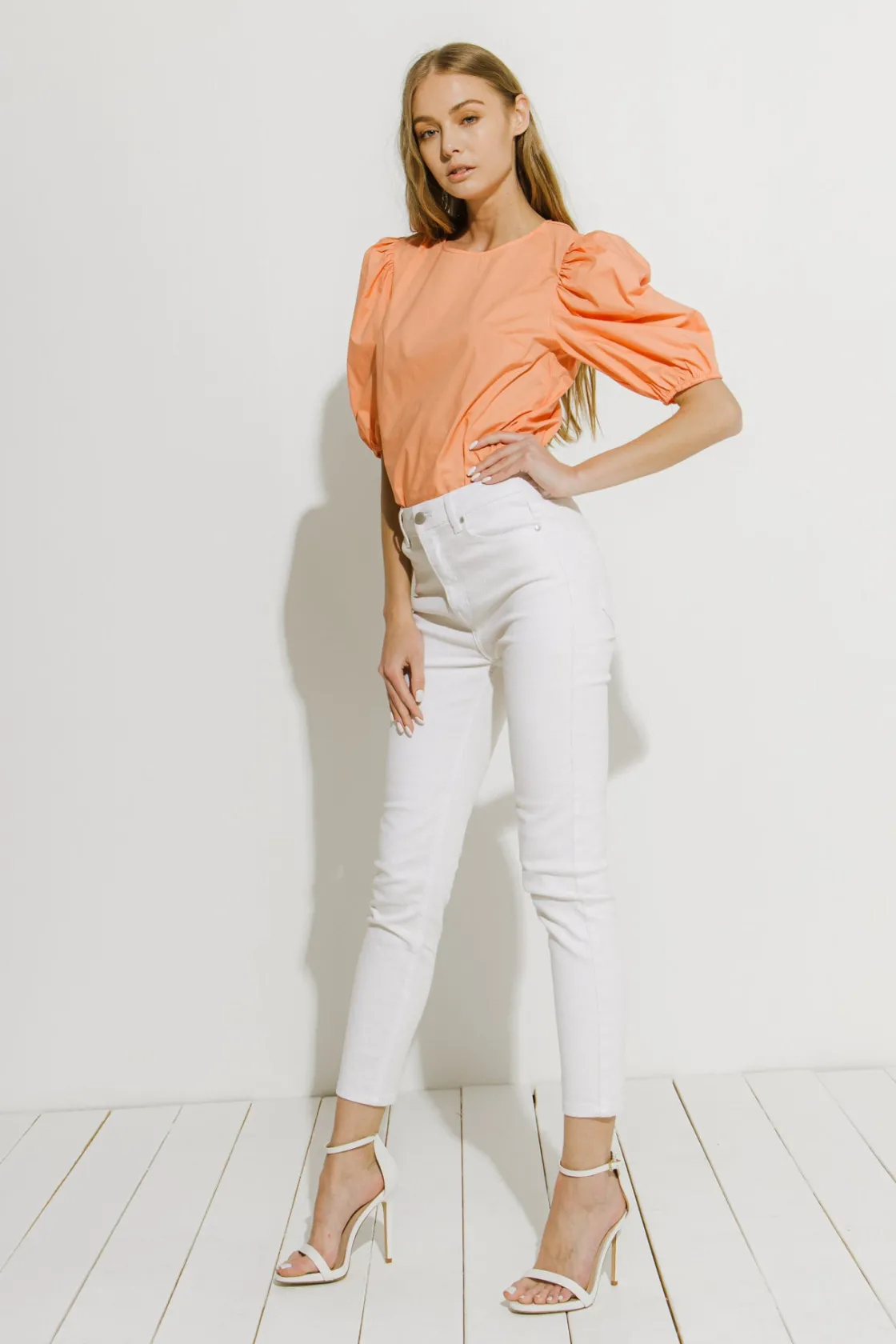 english_factory__poplin_p_11.webp ENGLISH FACTORY Tops*- Poplin Puff Sleeve Top