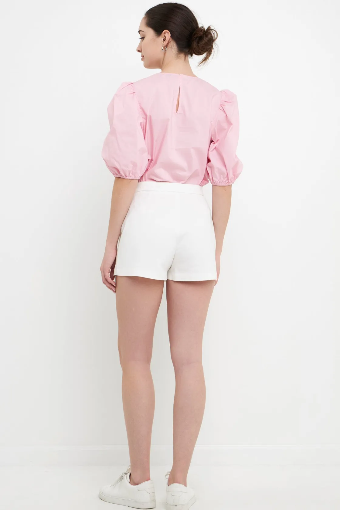 english_factory__poplin_p_42.webp ENGLISH FACTORY Tops*- Poplin Puff Sleeve Top