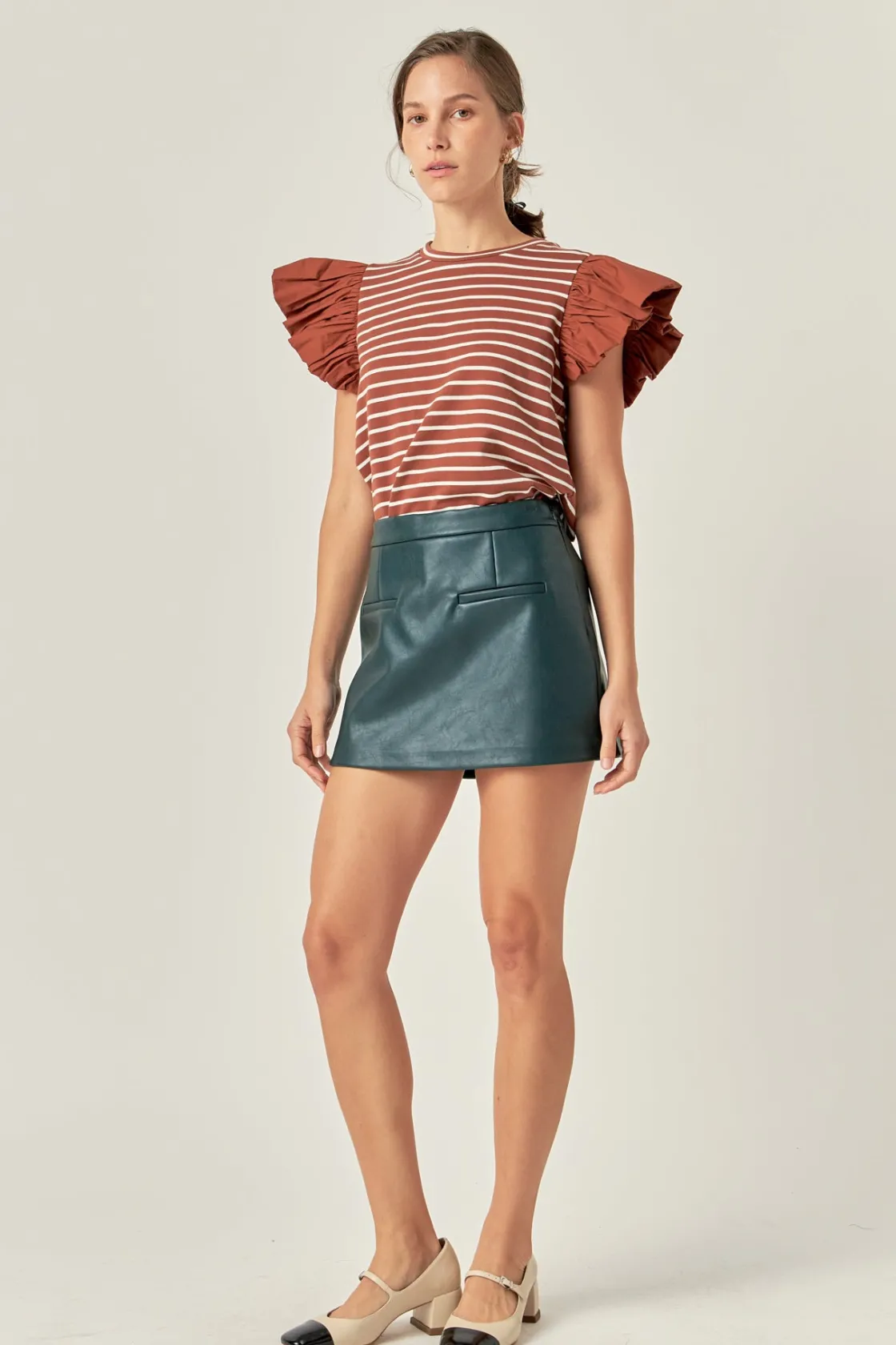 english_factory__pu_skort_11.webp ENGLISH FACTORY Tops*- Pu Skorts