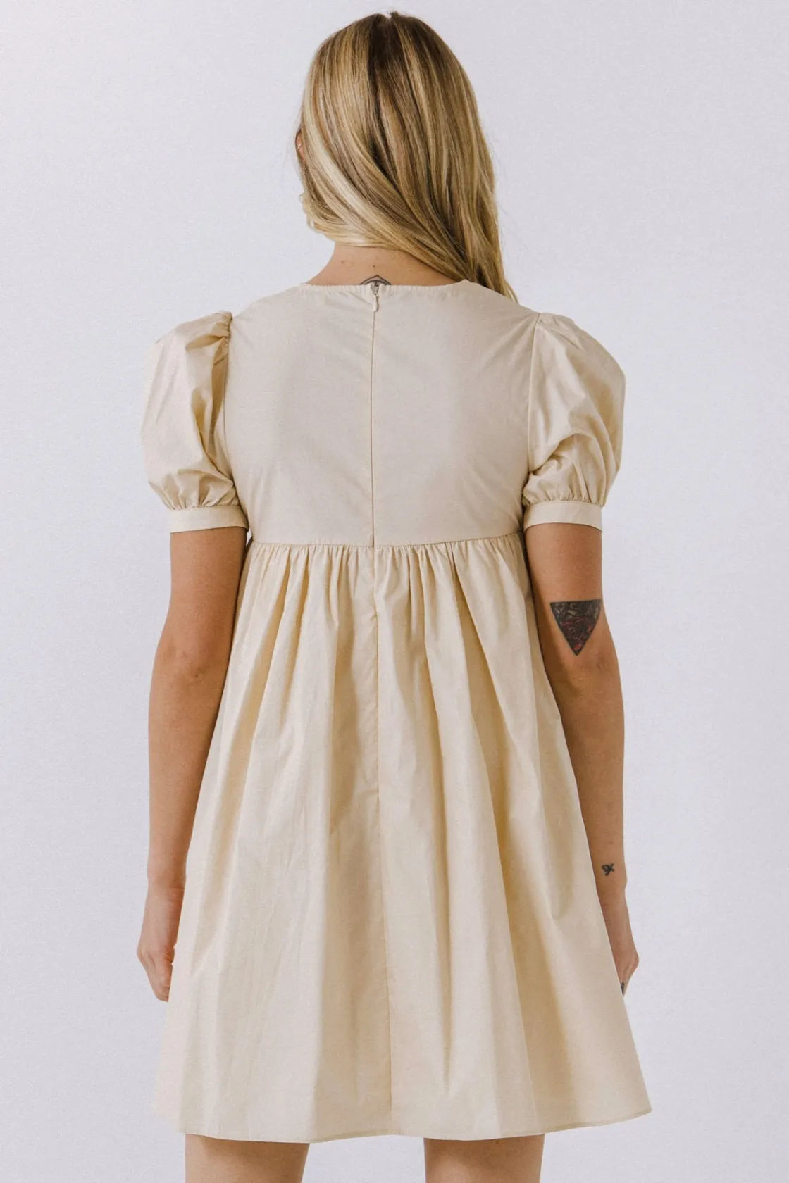 english_factory__puff_sle_17.webp ENGLISH FACTORY Tops*- Puff Sleeve Babydoll Dress
