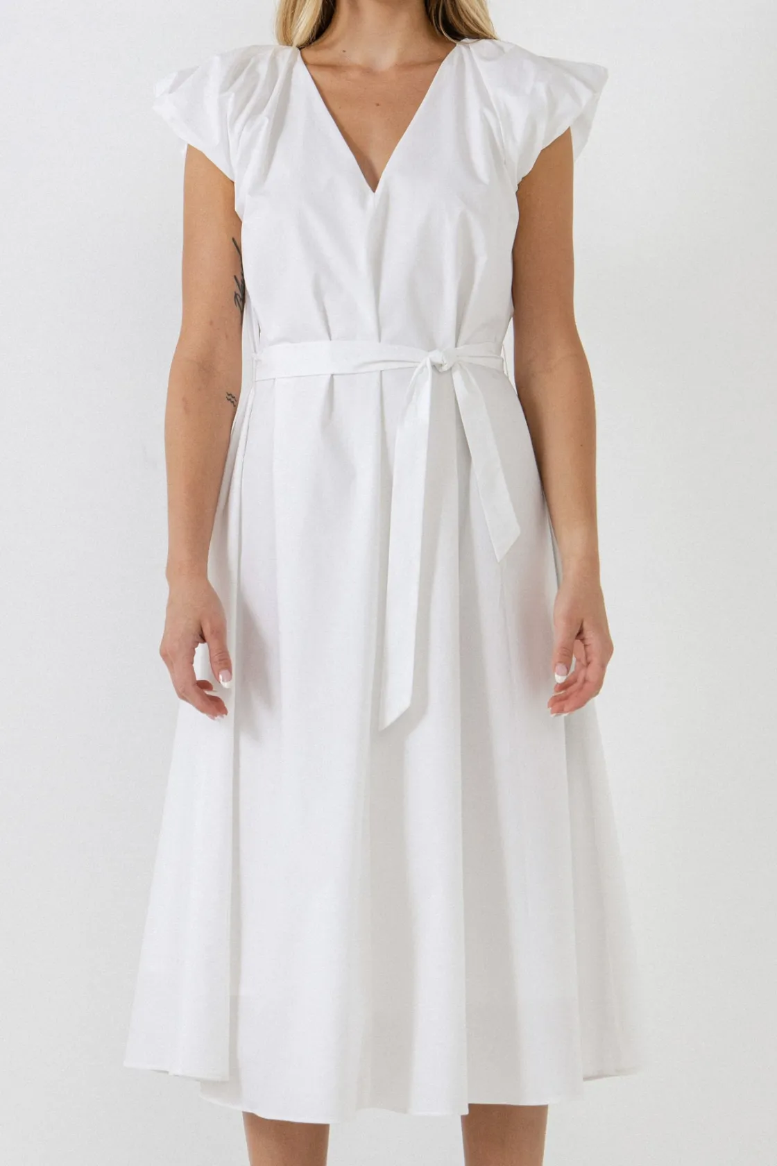 english_factory__puffy_sl_5.webp ENGLISH FACTORY Tops*- Puffy Sleeve Midi Dress