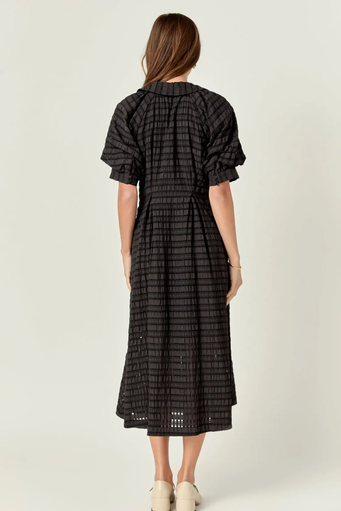 english_factory__seersuck_2.webp ENGLISH FACTORY Tops*- Seersucker Check Midi Dress BLACK