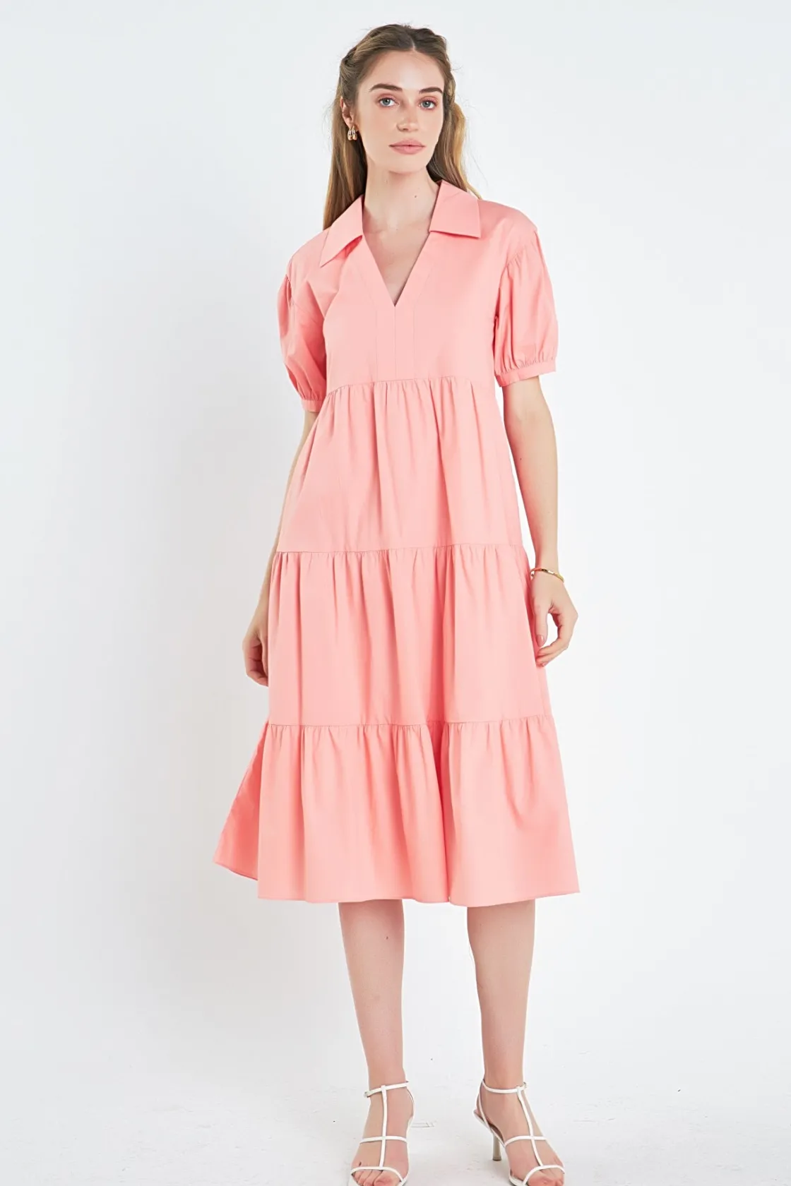 english_factory__short_pu_4.webp ENGLISH FACTORY Tops*- Short Puff Sleeve V-Neck Midi Dress