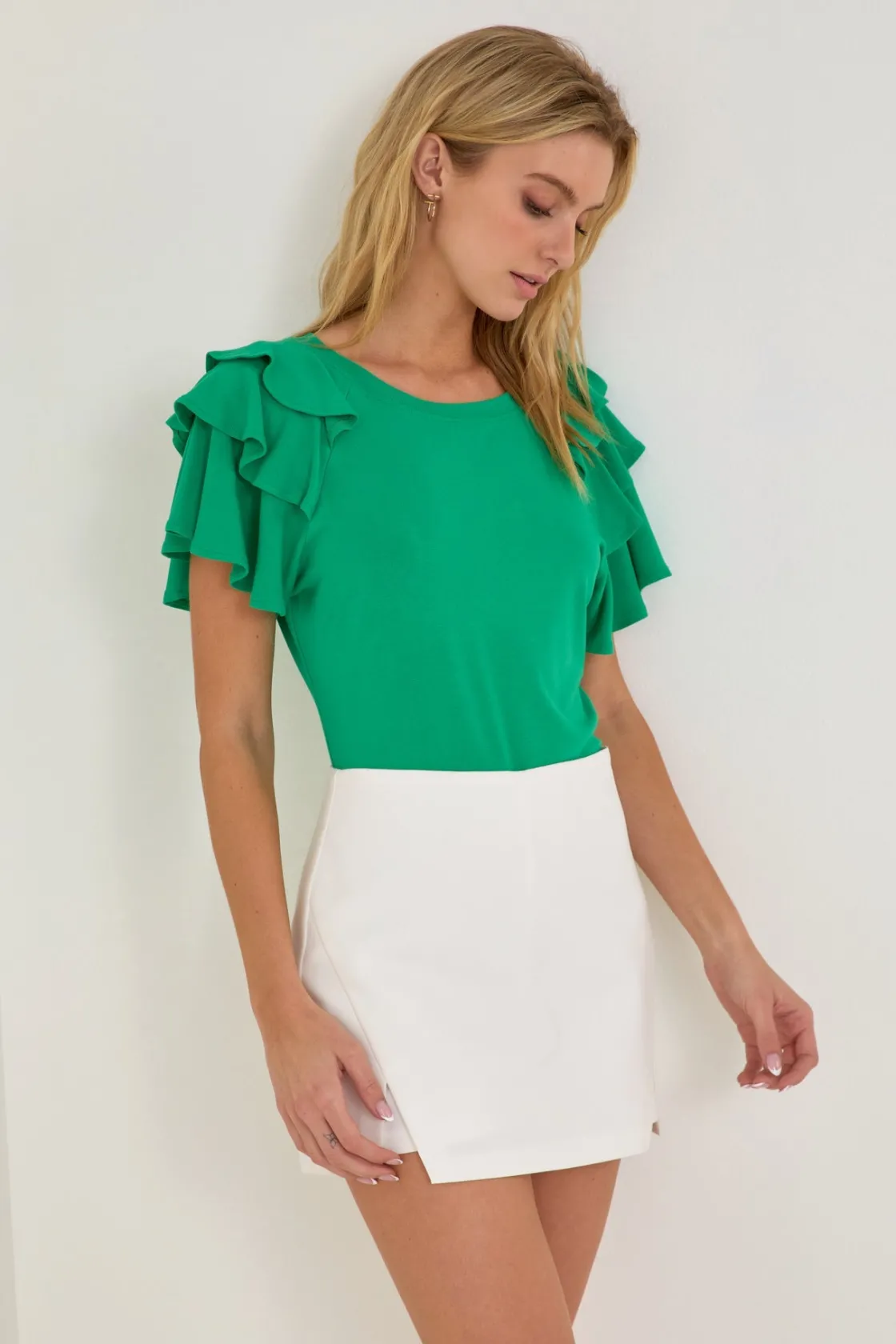 english_factory__shoulder_13.webp ENGLISH FACTORY Tops*- Shoulder Ruffle Top