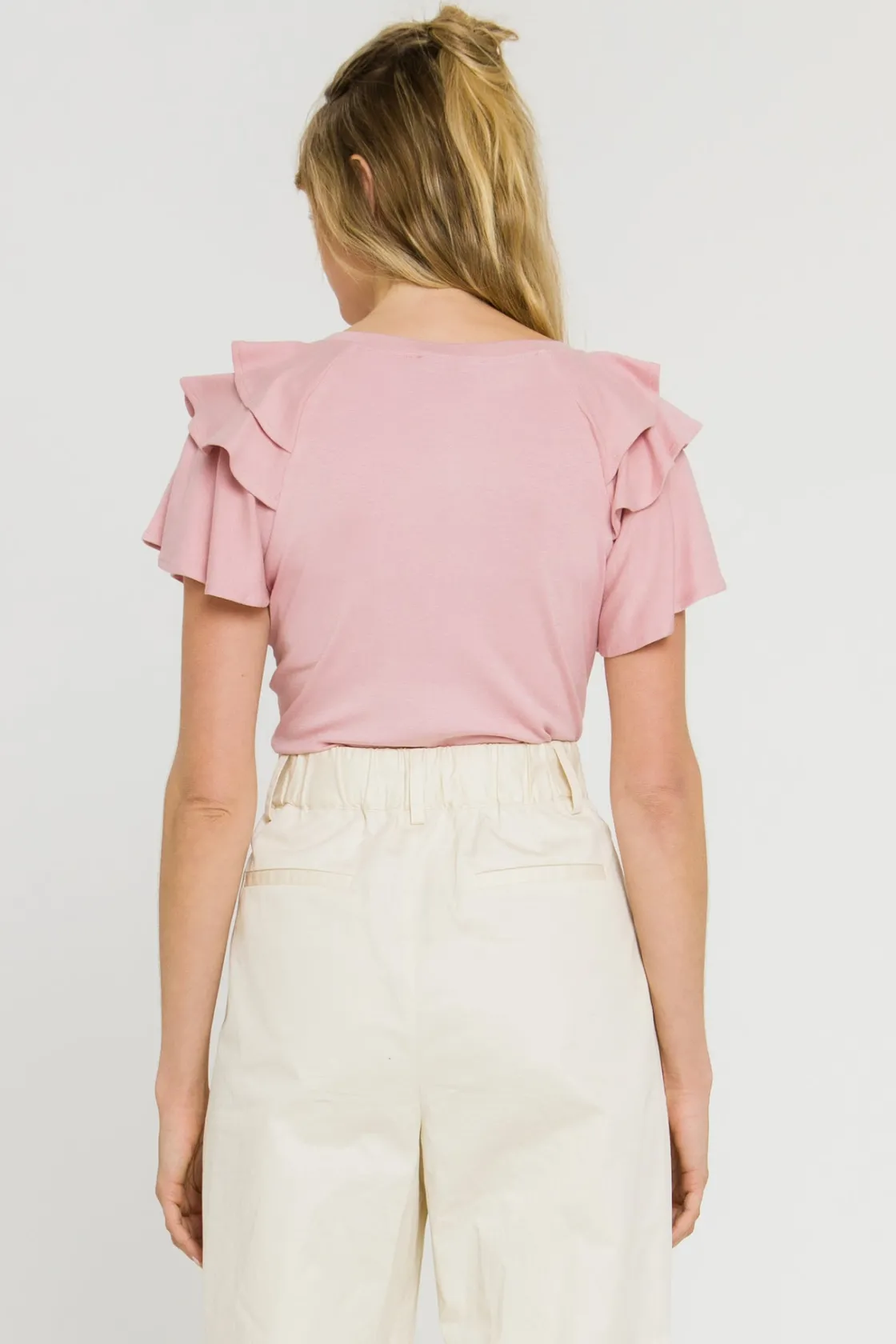 english_factory__shoulder_32.webp ENGLISH FACTORY Tops*- Shoulder Ruffle Top