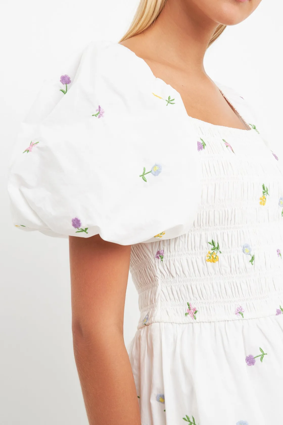 english_factory__smocked__19.webp ENGLISH FACTORY Tops*- Smocked Dress with Balloon Sleeves