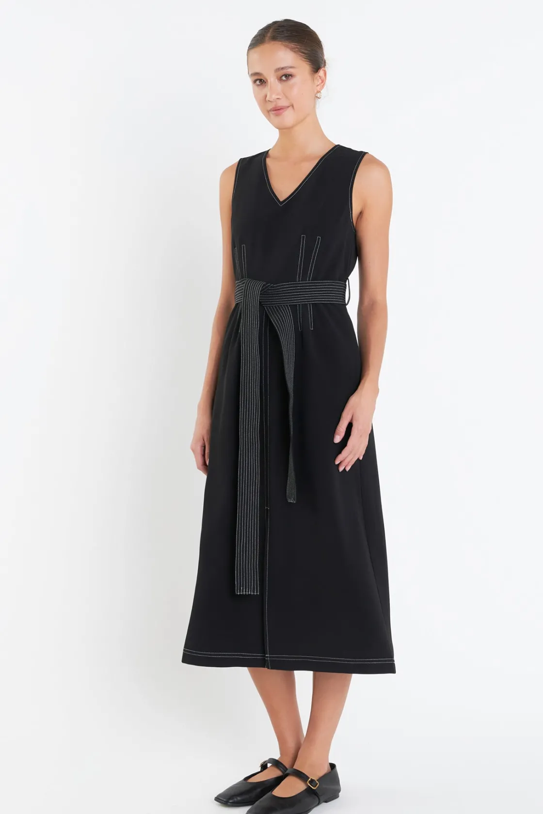 english_factory__stitch_d_1.webp ENGLISH FACTORY Tops*- Stitch Detail Midi Dress BLACK