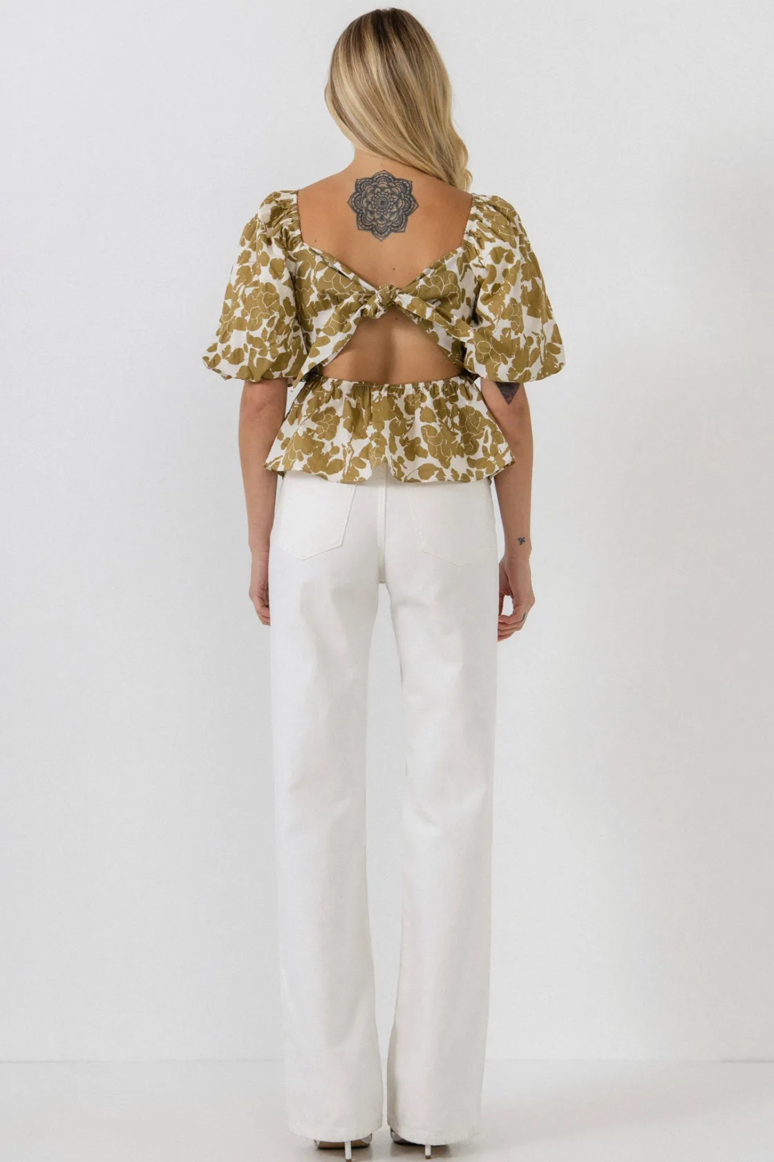 free_the_rose__floral_tie_8.webp FREE THE ROSES Tops*Free The Rose - Floral Tied Back Top