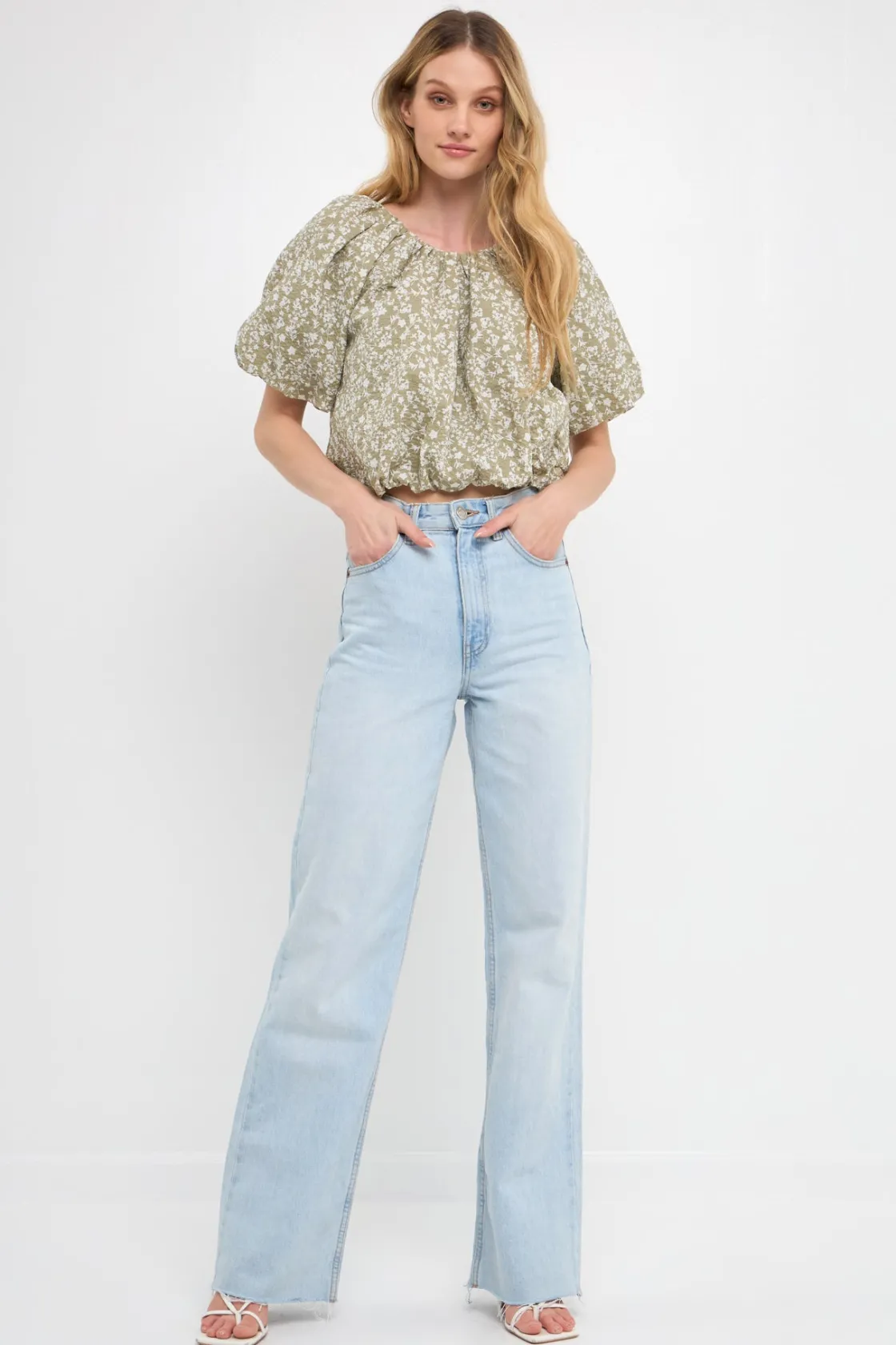 free_the_rose__raglan_blo_4.webp FREE THE ROSES Tops*Free The Rose - Raglan Blouson Cropped Top