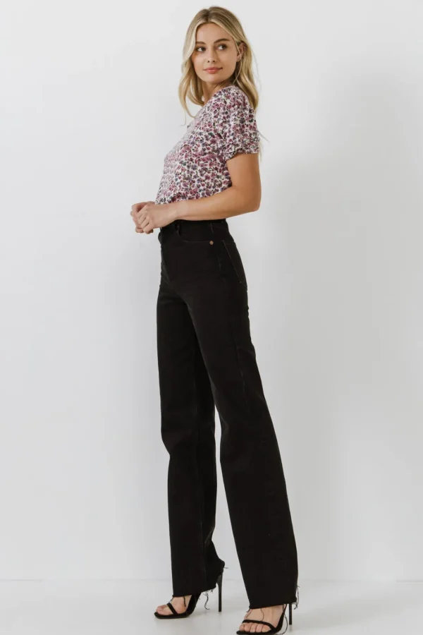 FREE THE ROSES Tops*- Floral Twist Sleeve Detail Knit Top PINKMULTI