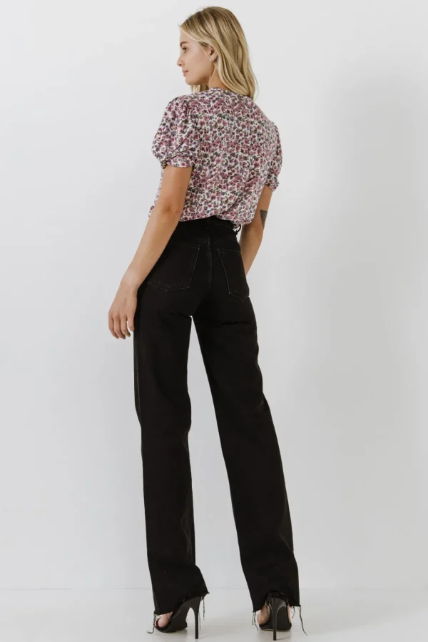 FREE THE ROSES Tops*- Floral Twist Sleeve Detail Knit Top PINKMULTI